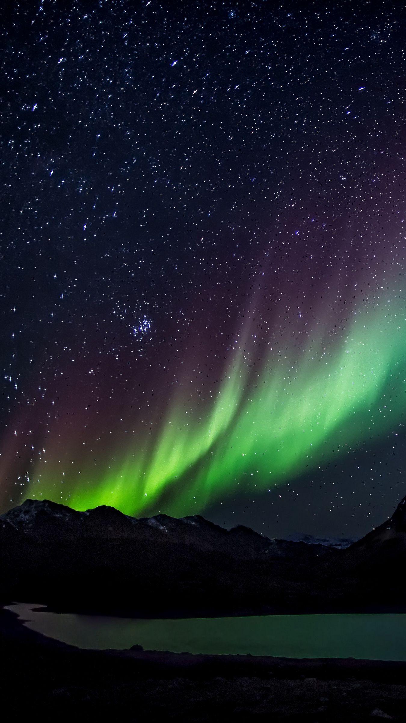 1350x2400 Download wallpaper 1350x2400 northern lights, starry sky