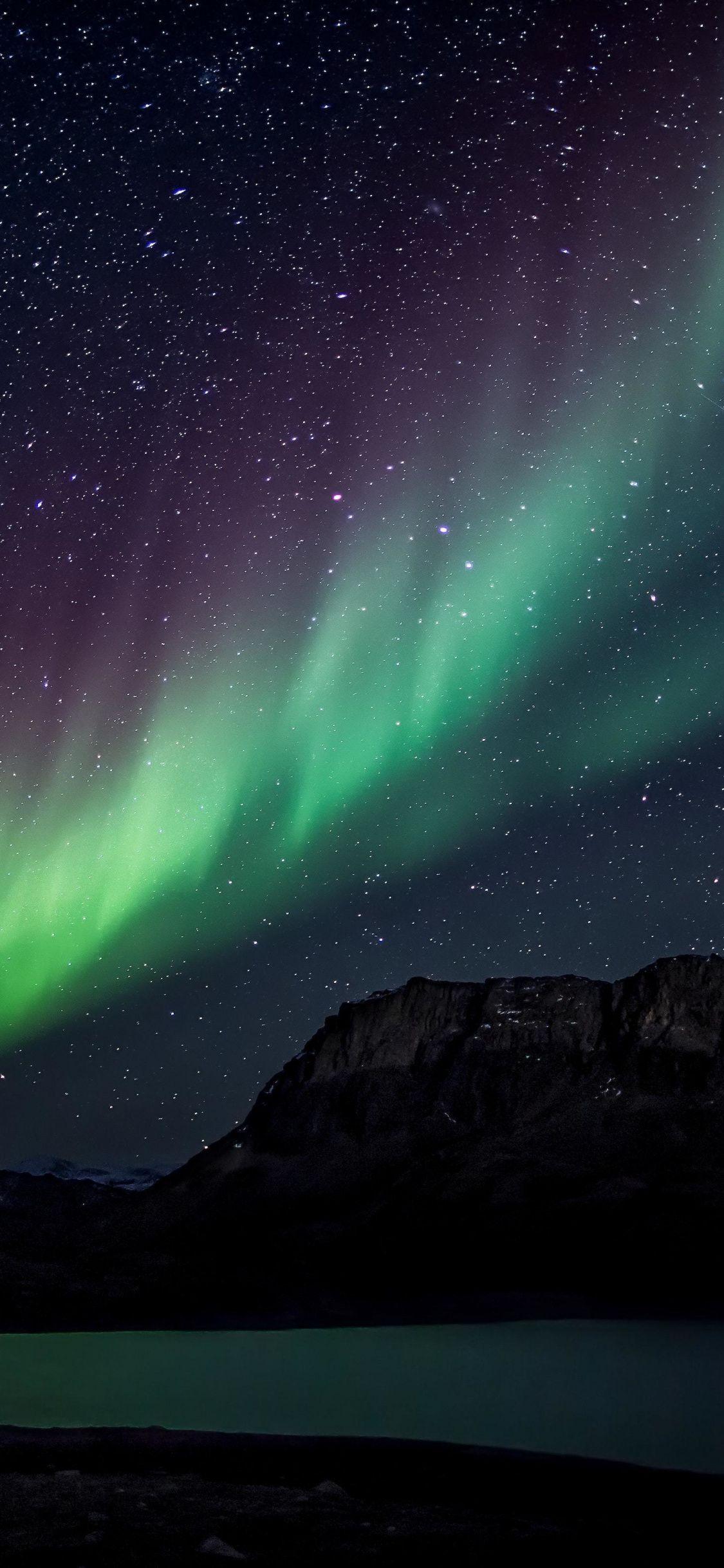 1125x2436 Download 1125x2436 wallpaper northern lights, colorful