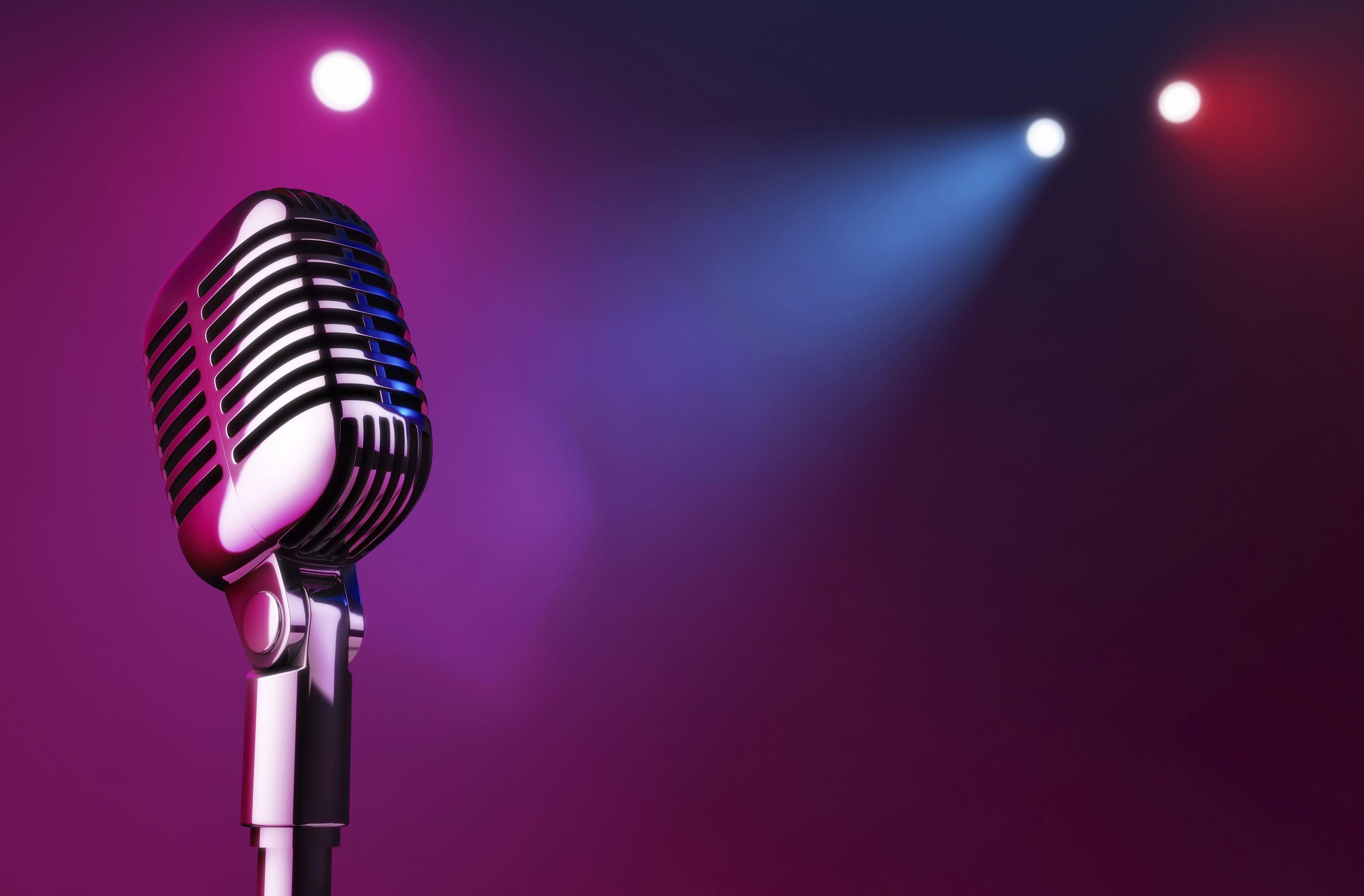 4000x2628 Microphone Wallpaper
