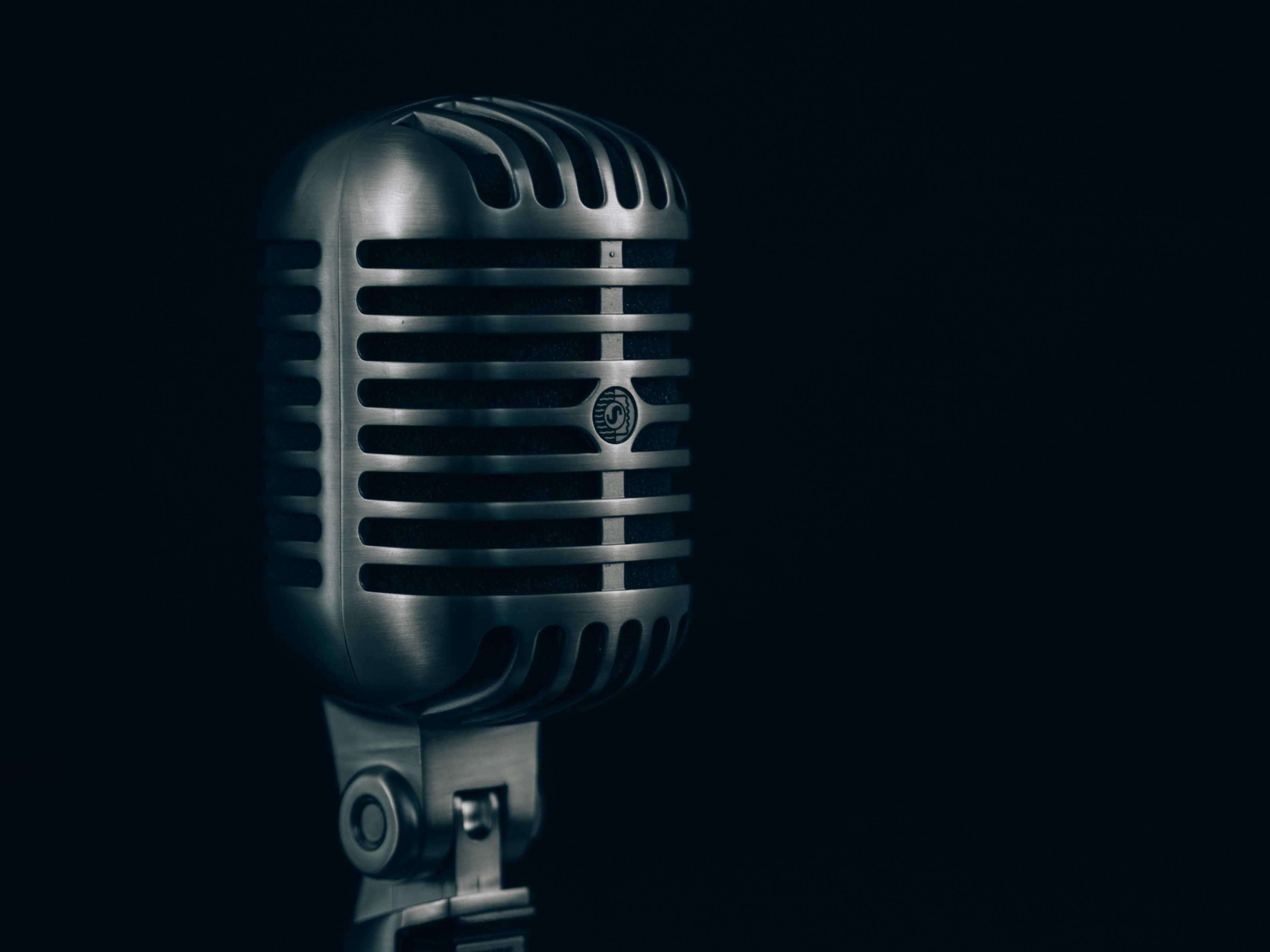 3482x2611 Microphone Picture. Download Free Image