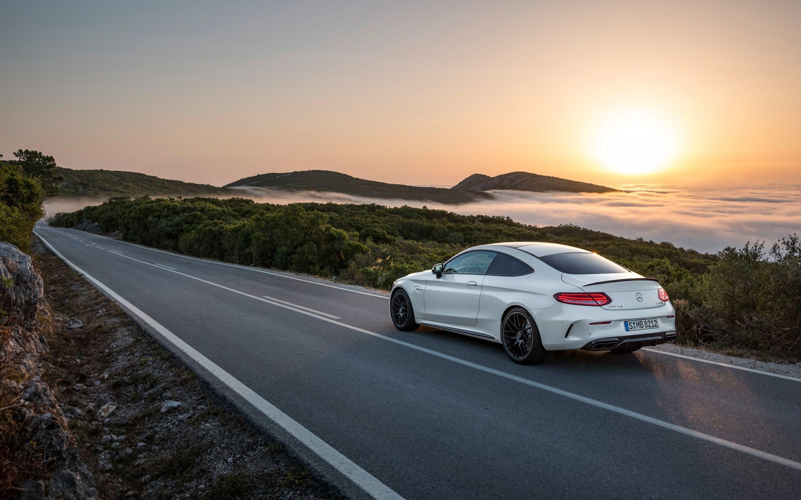 2560x1600 Beautiful 4K Mercedes AMG Wallpaper