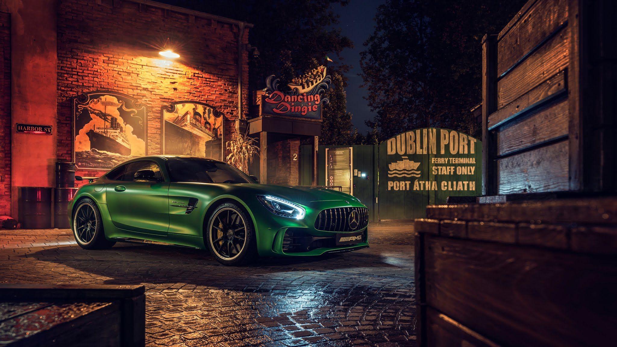 2048x1152 Green Mercedes AMG GT R