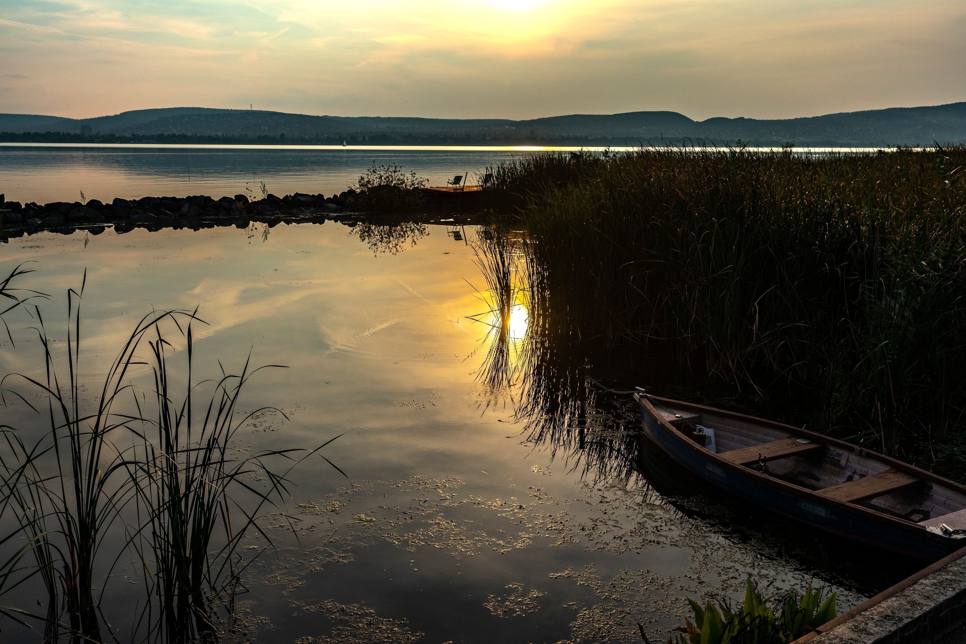 3072x2048 Lake Balaton: Hungary's iconic lake is also a food and wine lover's paradise