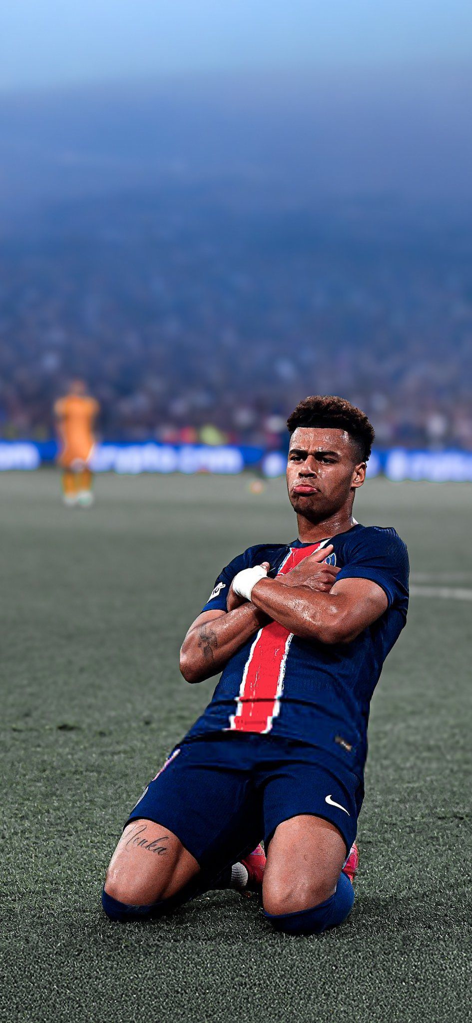 945x2048 Football Wallpaper 4k on X: Desire Doue Wallpaper 4k❤️‍