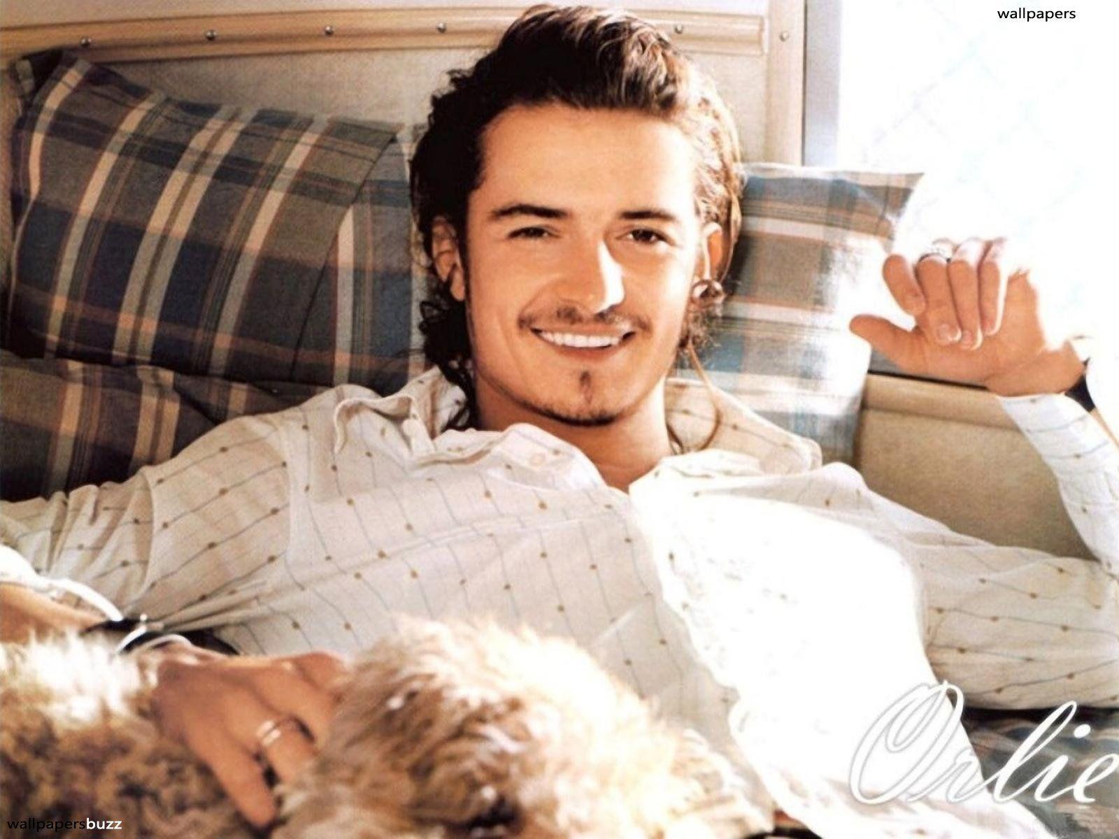 1600x1200 Orlando Bloom Wallpaper