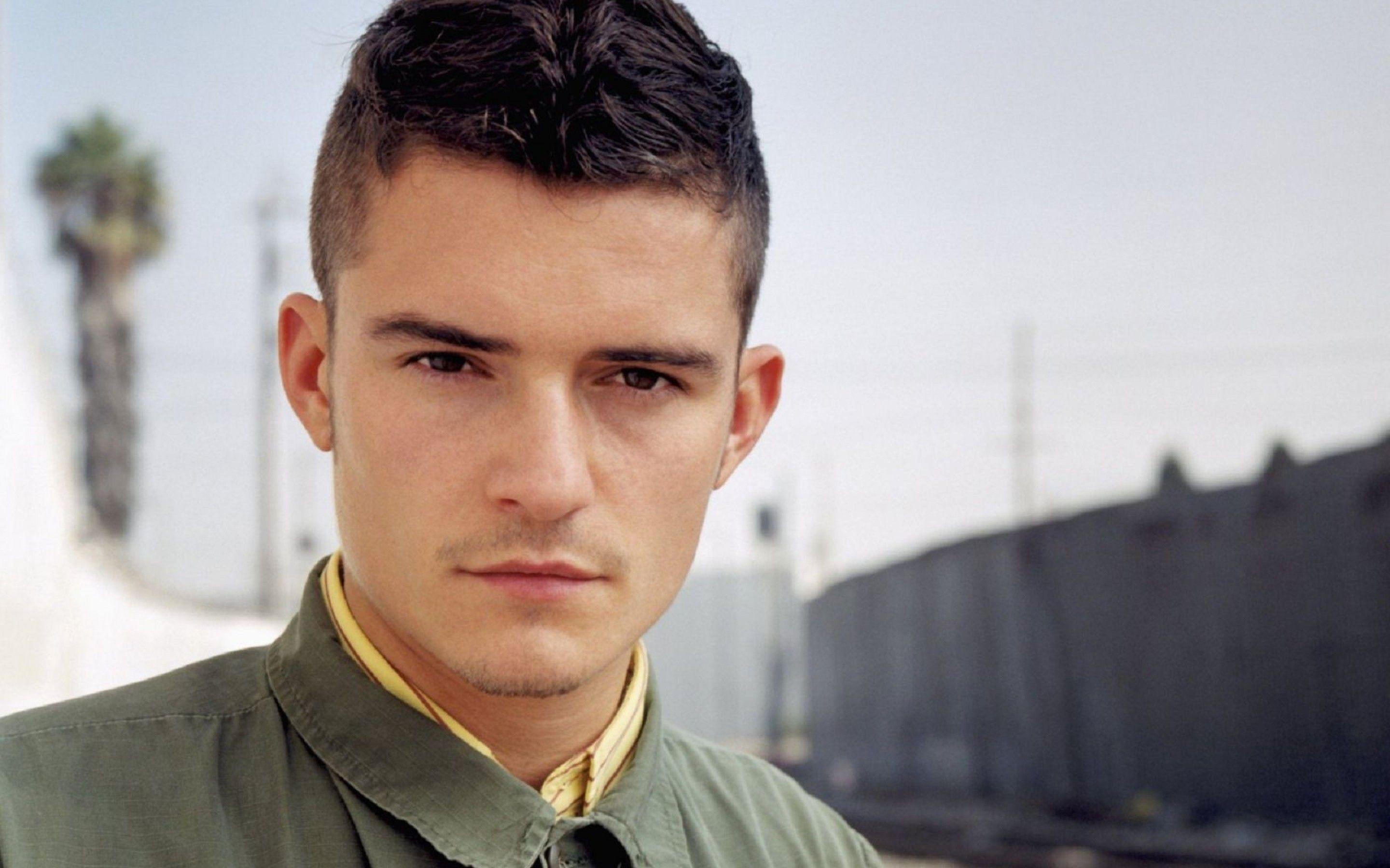 2880x1800 Orlando Bloom wallpaperx1800