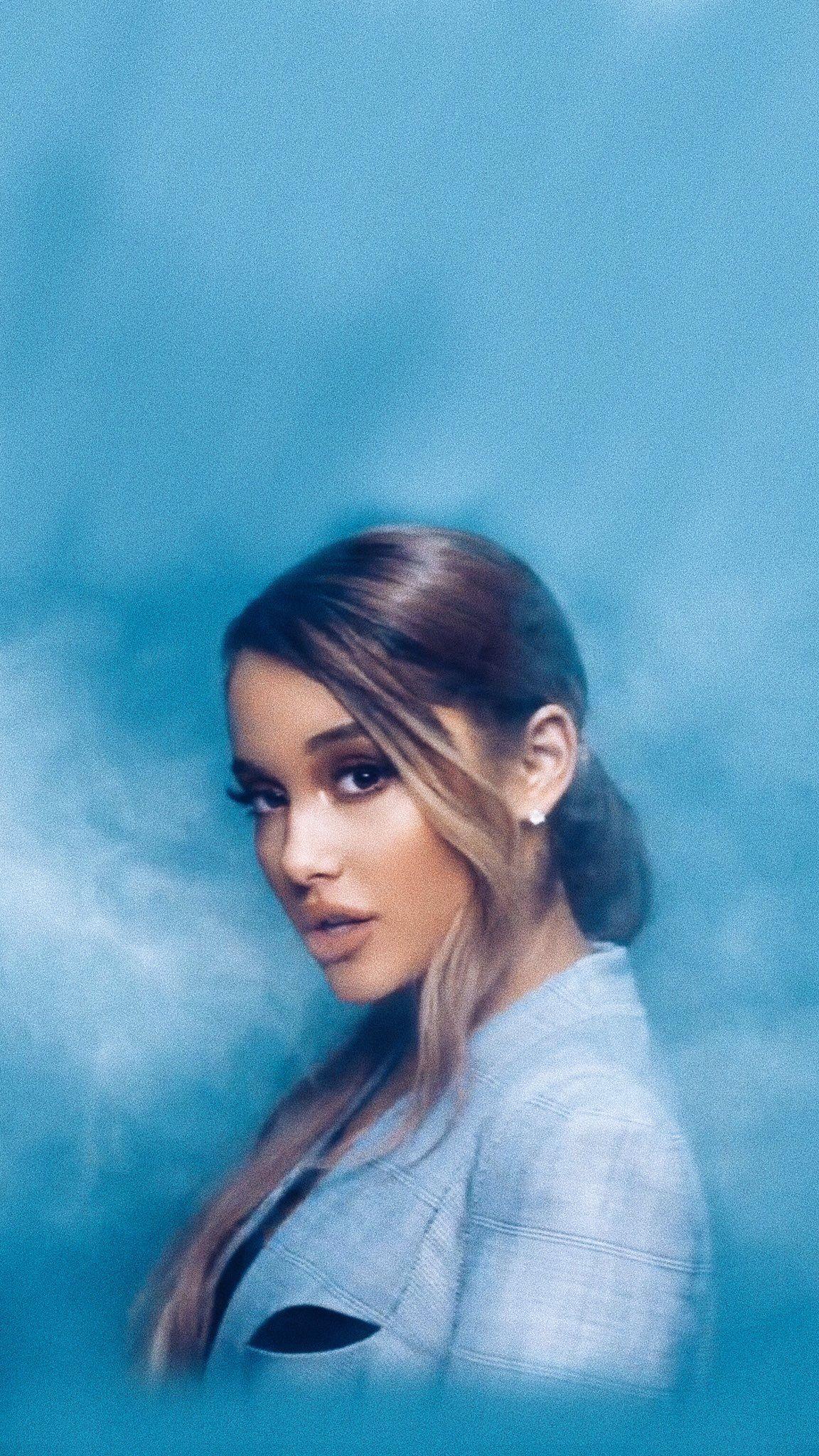 1152x2048 Ariana Grande Wallpaper