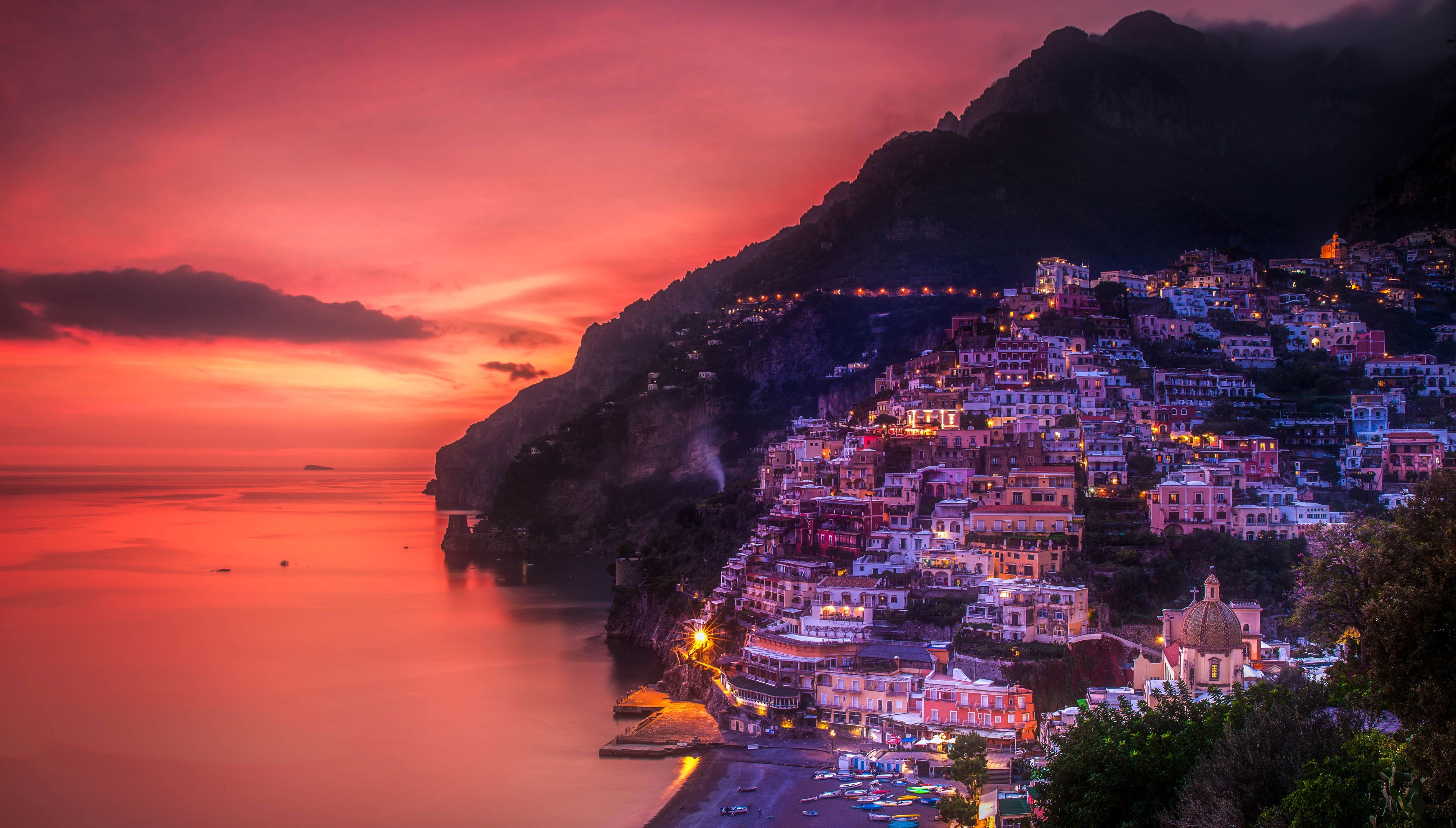 4937x2810 Download Italy Light Town Coast House Man Made Positano 4k Ultra HD Wallpaper