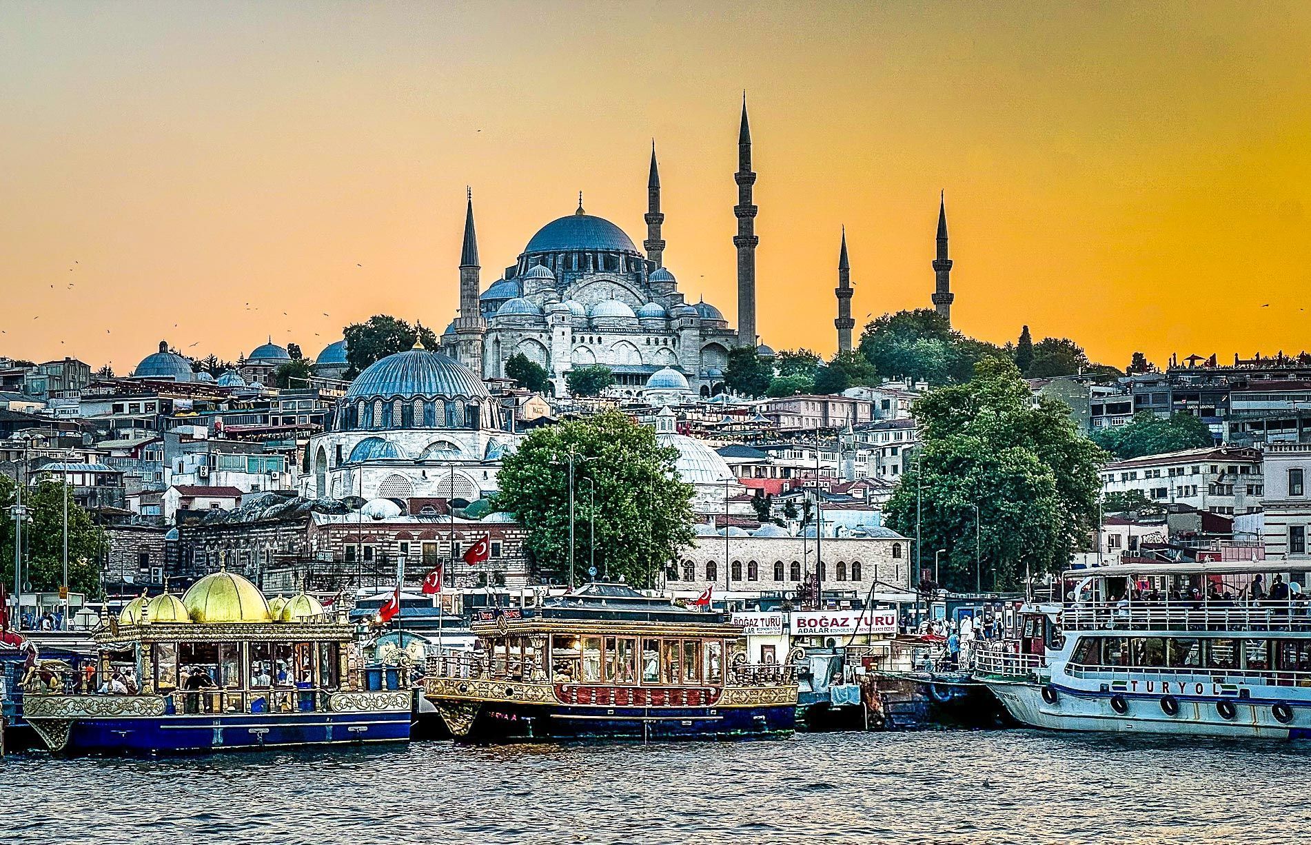 1902x1226 Istanbul, Türkiye: Beyond the Exotic