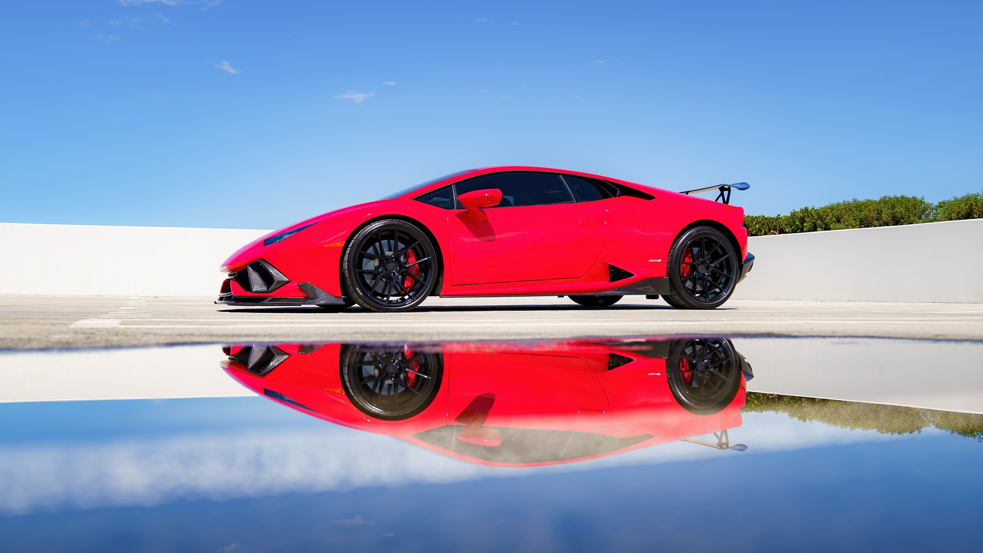 3840x2160 Lamborghini Huracan 4K HD Cars Wallpaper