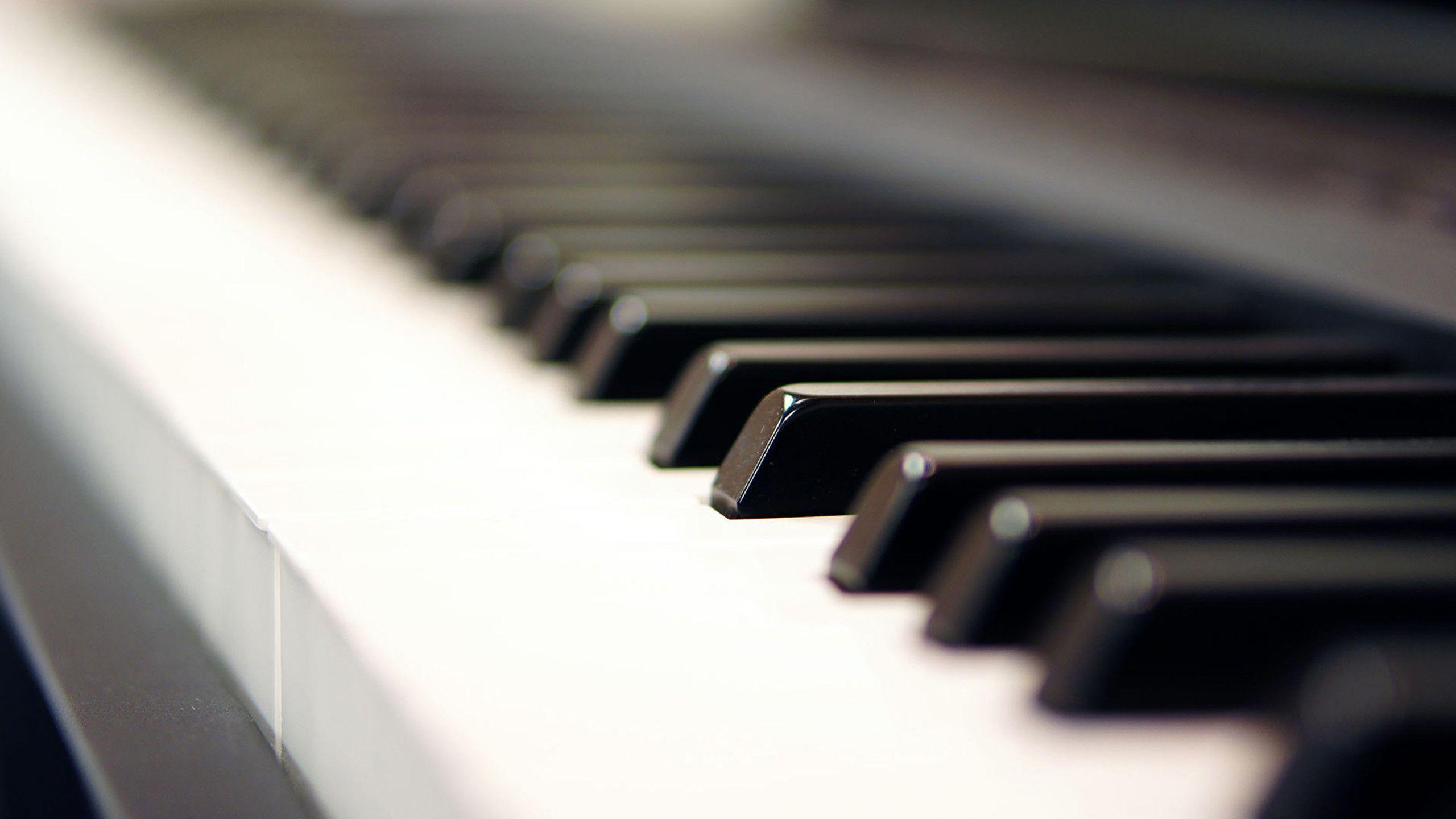 2560x1440 Music Production Wallpaper