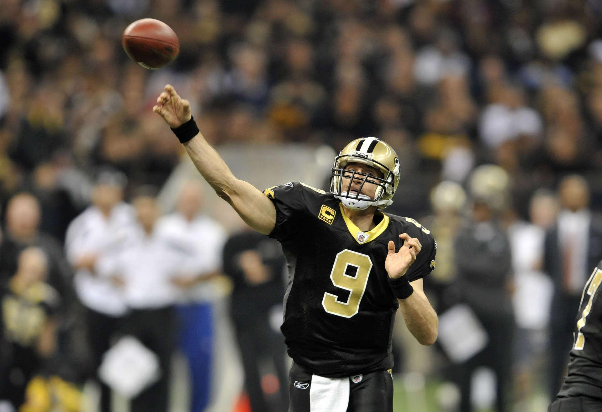 2560x1700 Resolution Drew Brees Football Player Chromebook Pixel