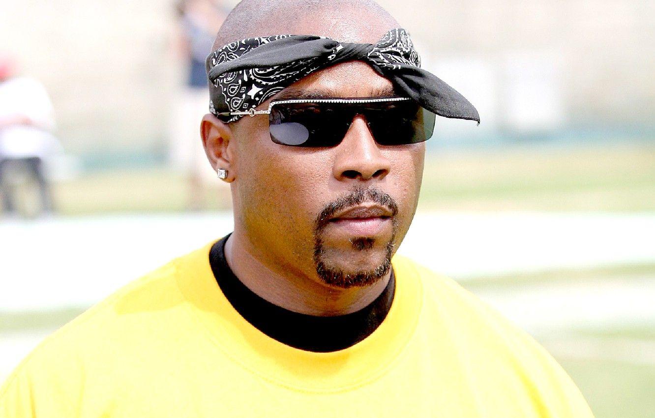 1332x850 Wallpaper old school, rapper, Nate dog, shkolote not understand