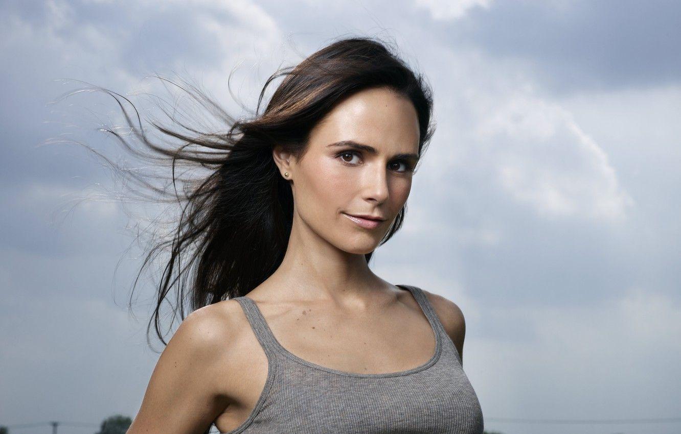 1332x850 Wallpaper the sky, girl, overcast, Mike, actress, brunette