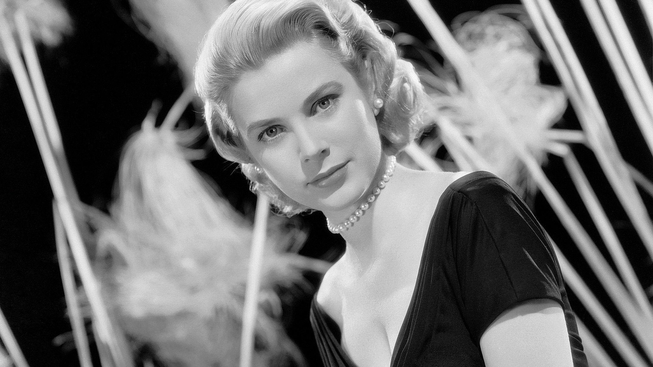 2200x1238 Grace Kelly