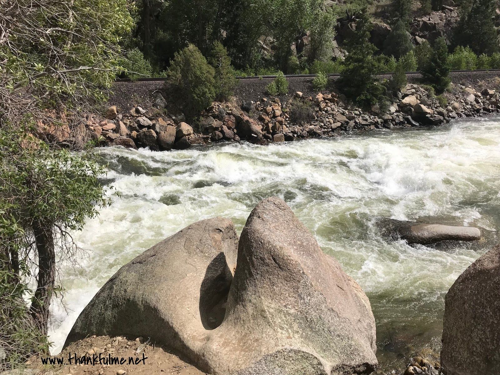 1600x1200 Tuesday Travels: White Water Rafting On The Arkansas River