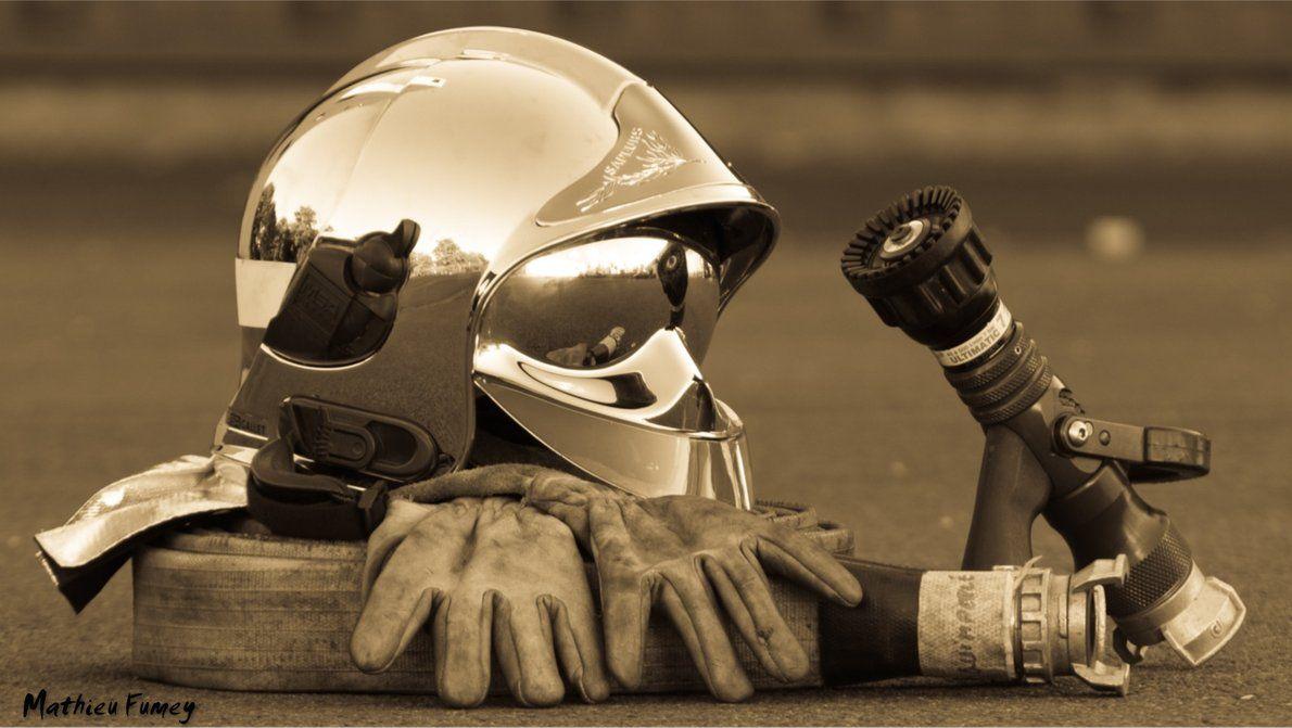 1190x671 Firefighter Wallpaper 65386 Fire Helmet Chrome