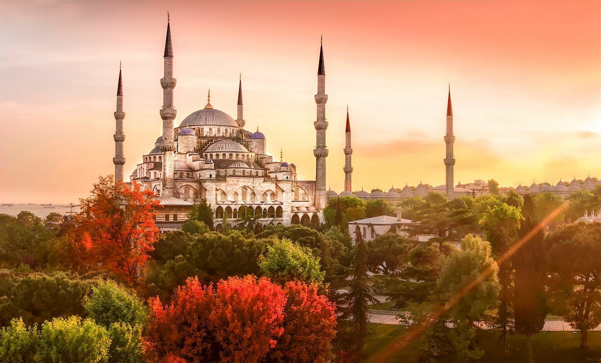 2048x1235 Turkey Wallpaper