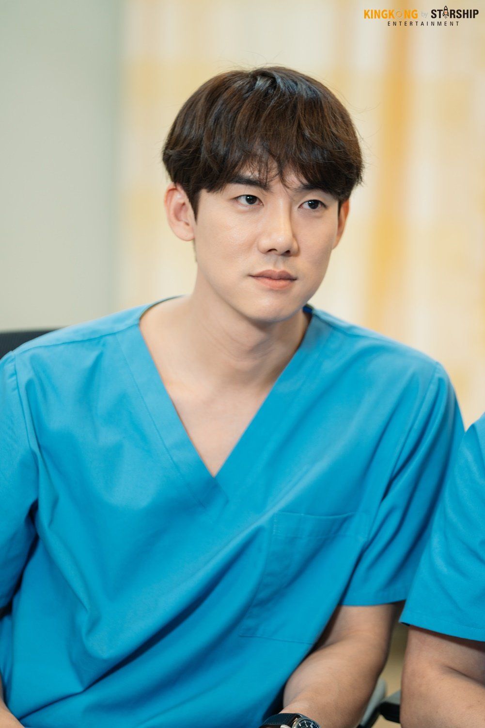 1001x1500 Yoo Yeon Seok Wallpaper