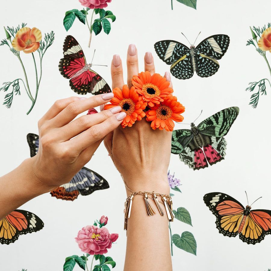 900x900 Butterfly Meadow Design Wallpaper