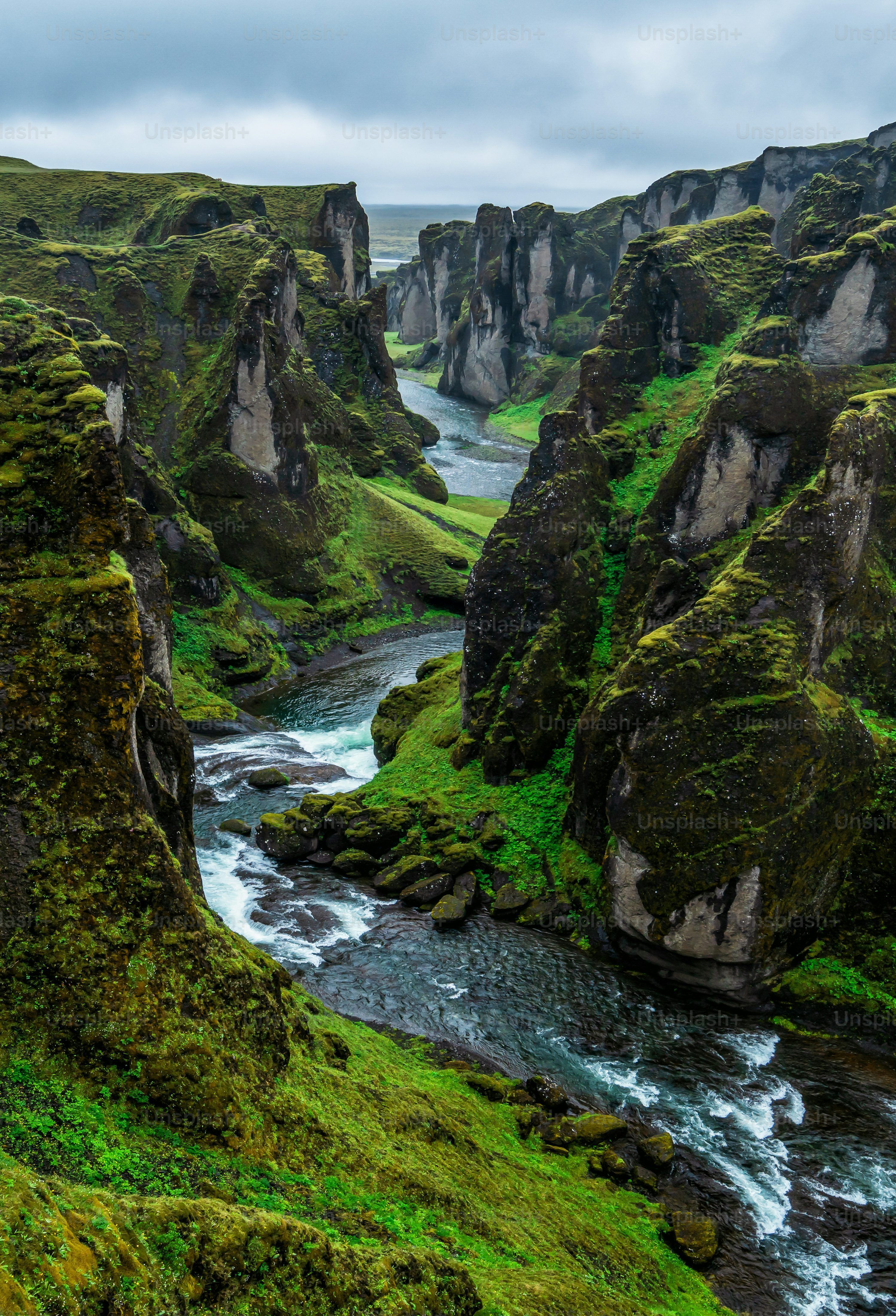 3000x4403 Gorge Picture. Download Free Image