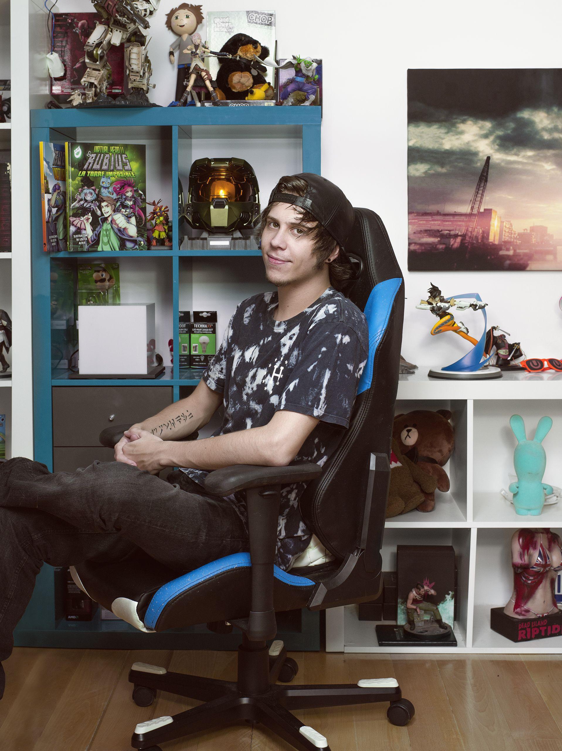 El Rubius Wallpapers Top Free El Rubius Backgrounds WallpaperAccess