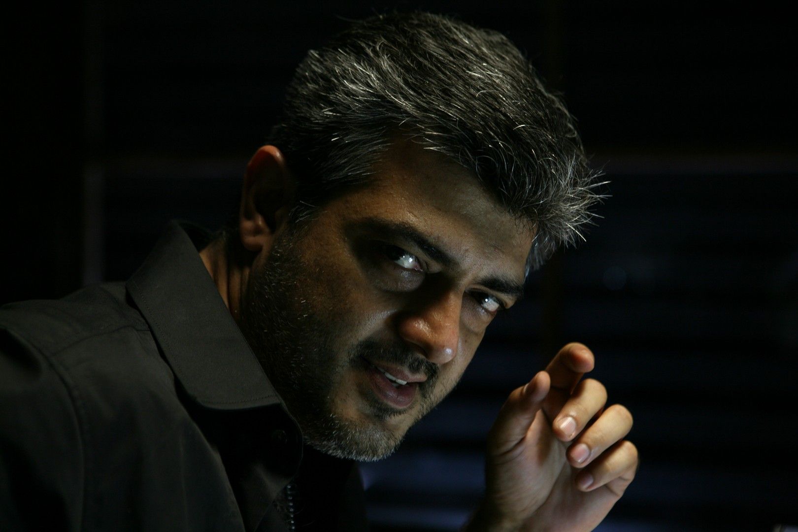 1620x1080 Mankatha (2011)