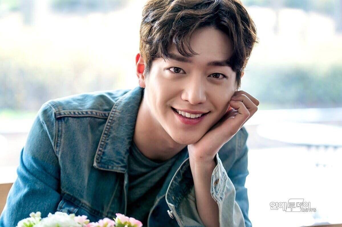 1200x799 Seo Kang Joon Wallpaper