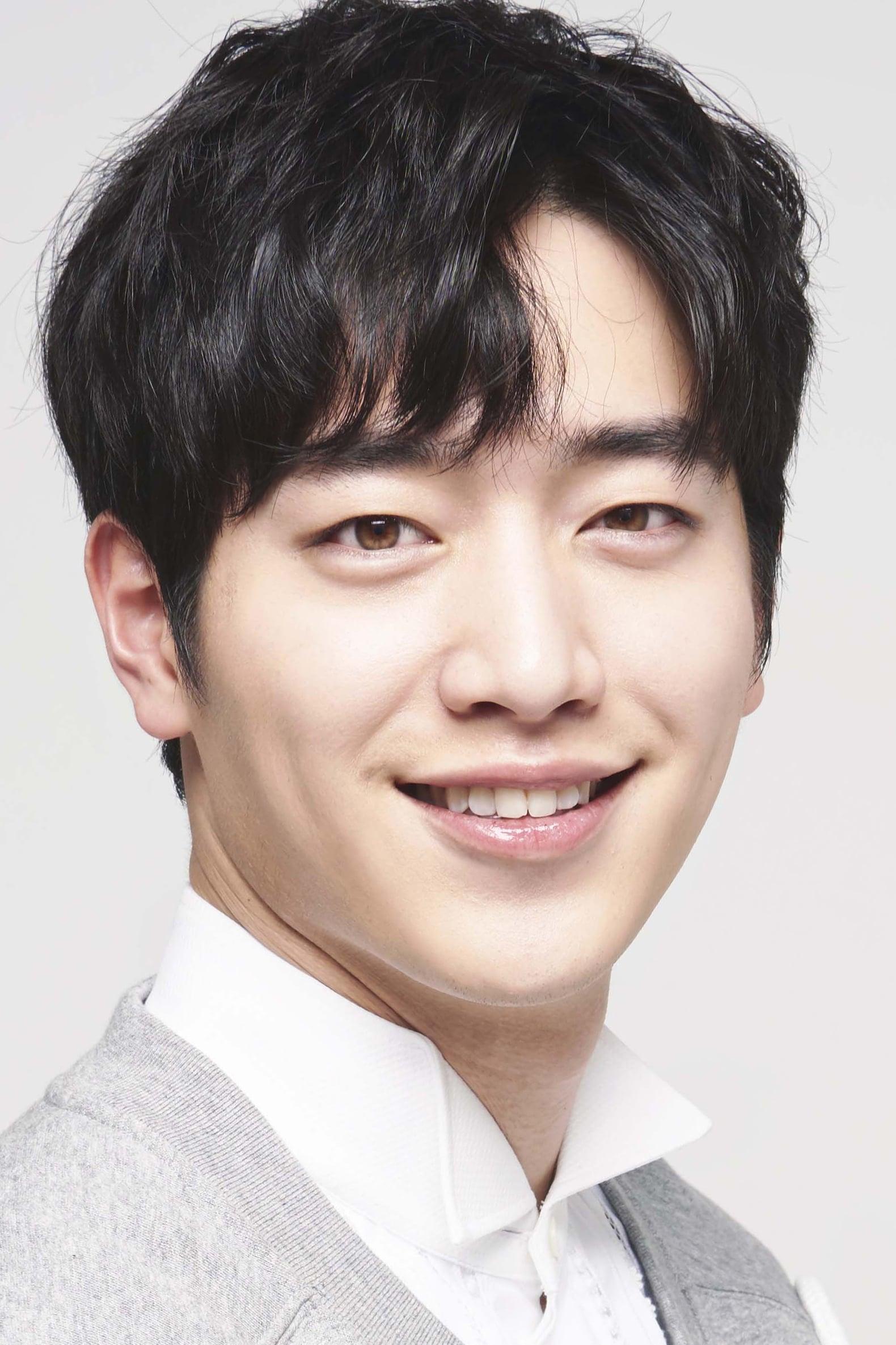 1580x2370 Seo Kang Joon Image