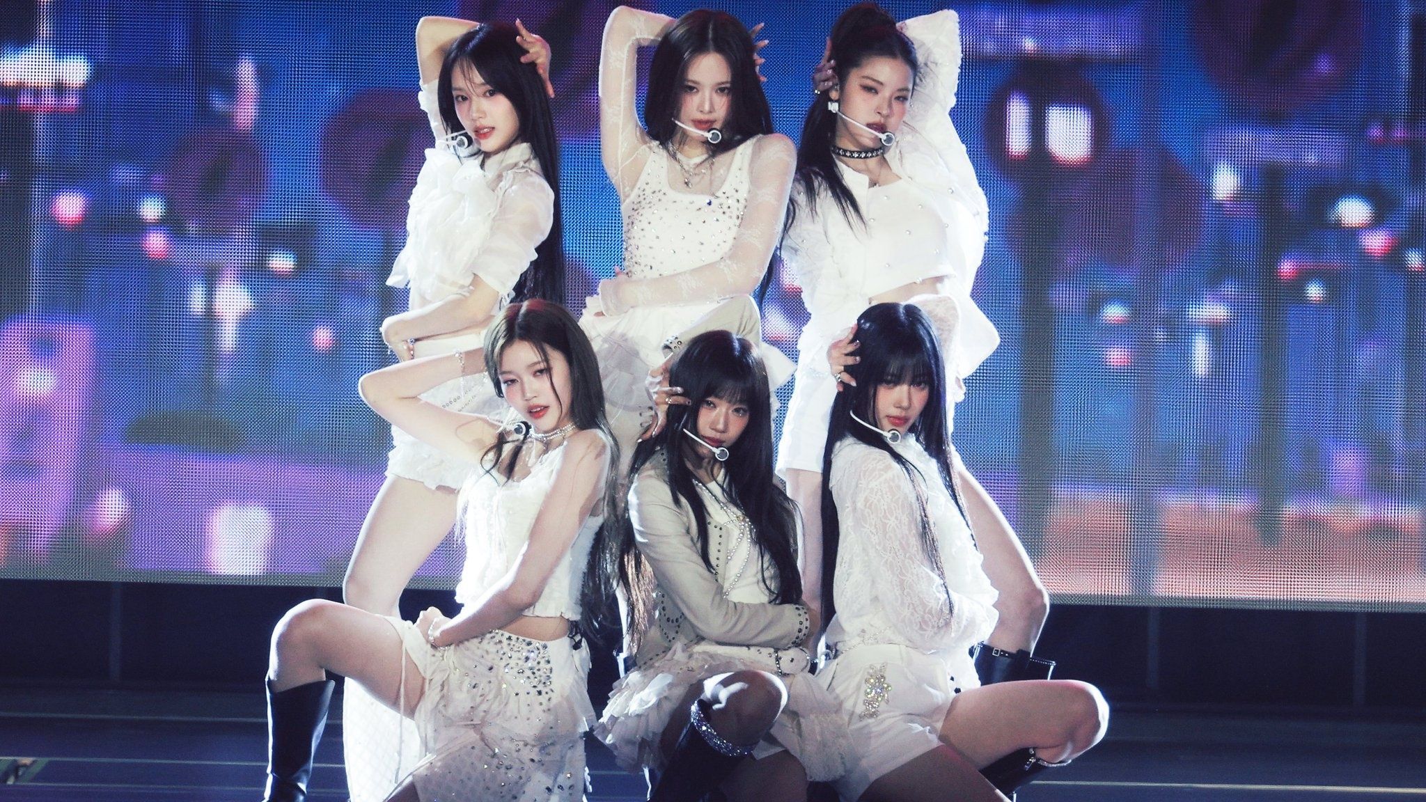 2048x1152 izna at INGA LIVE in Tokyo Dome