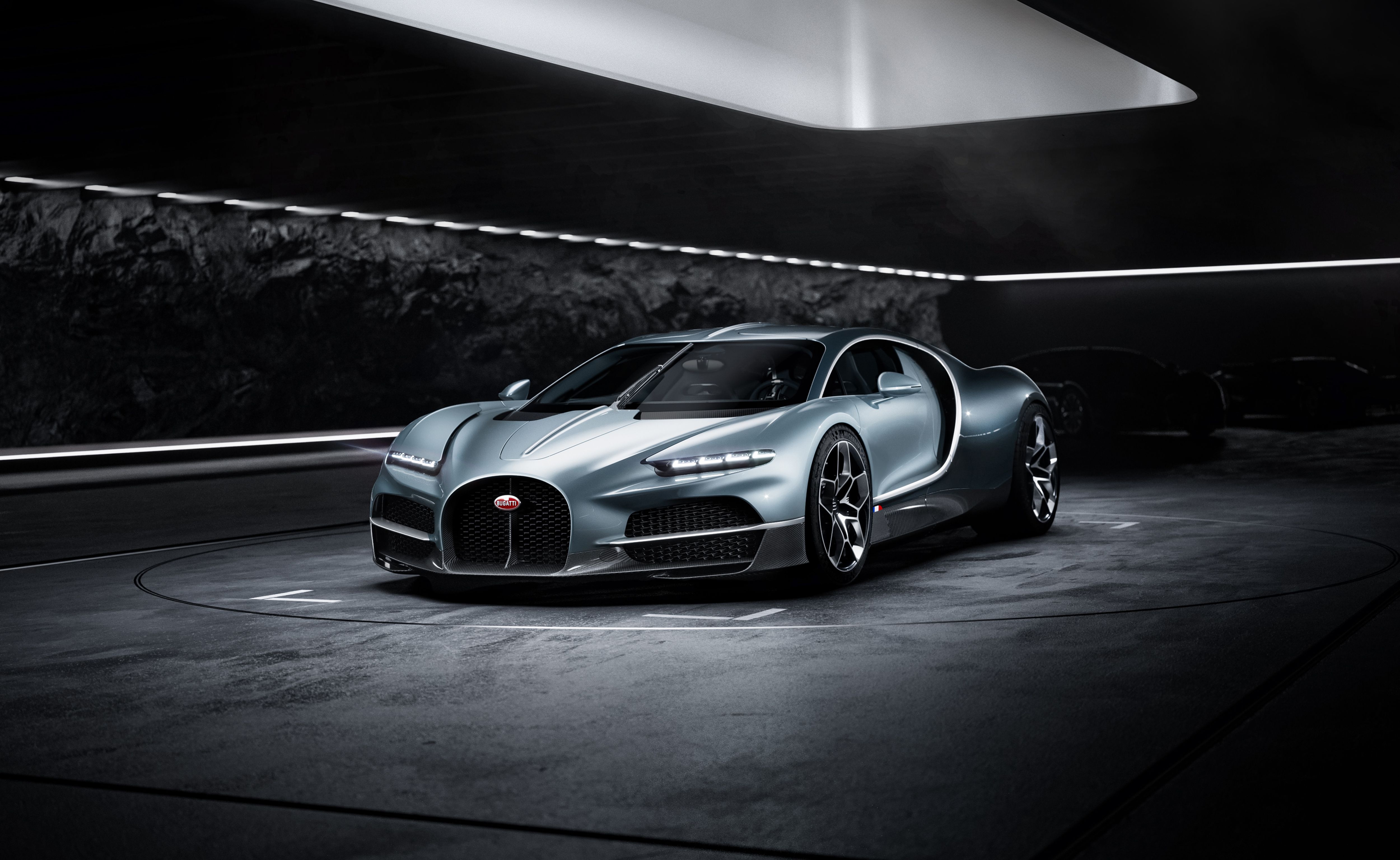 5000x3073 The Bugatti Tourbillon: an automotive icon 'Pour l'éternité'