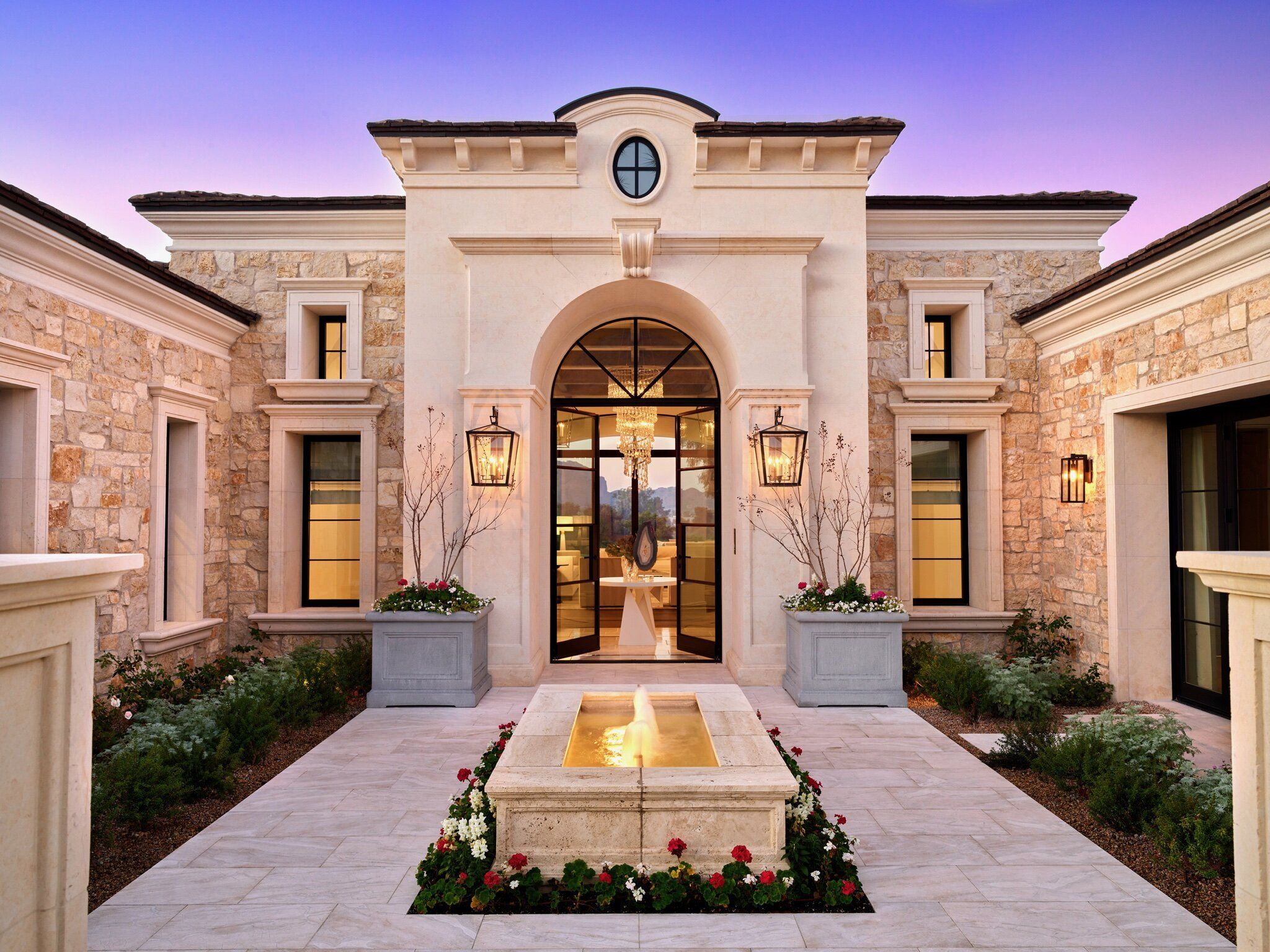 2048x1536 What to Look For When Designing or Shopping for a Luxury Home