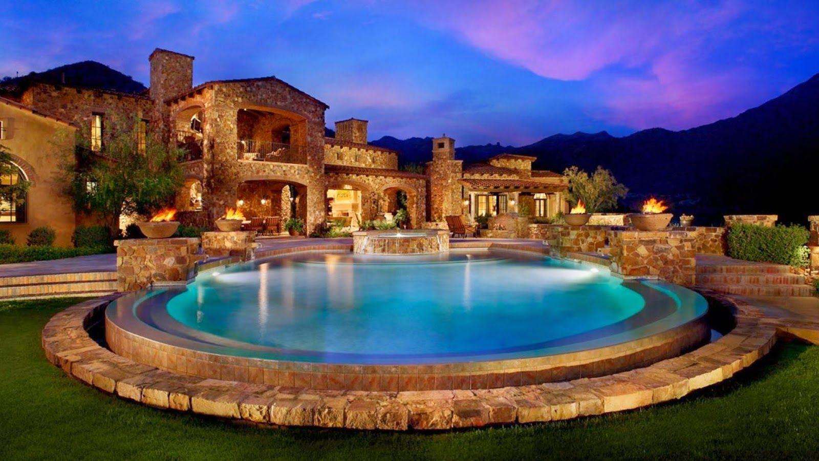 1600x900 Luxury House Wallpaper