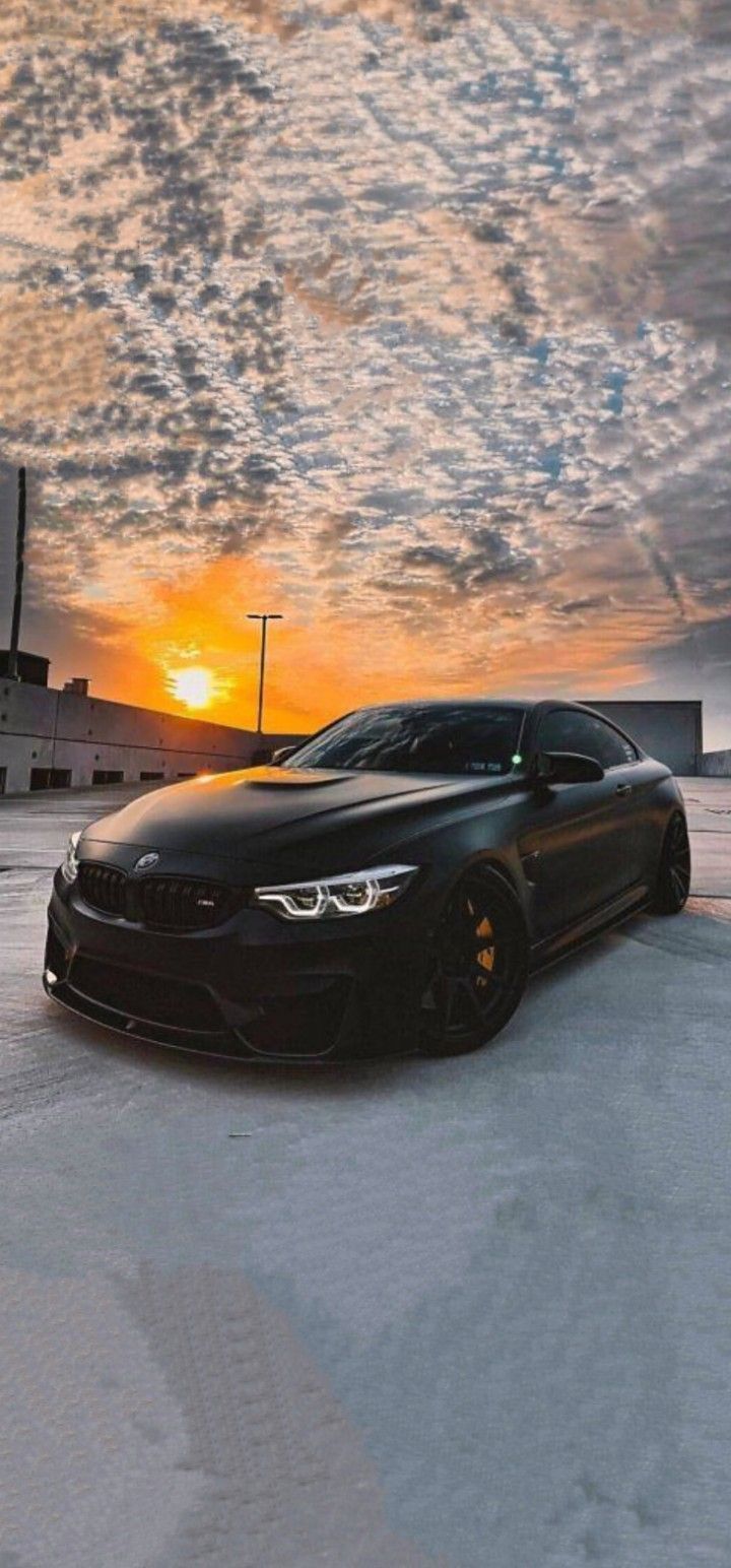 720x1544 Black BMW M4 Car Wallpaper