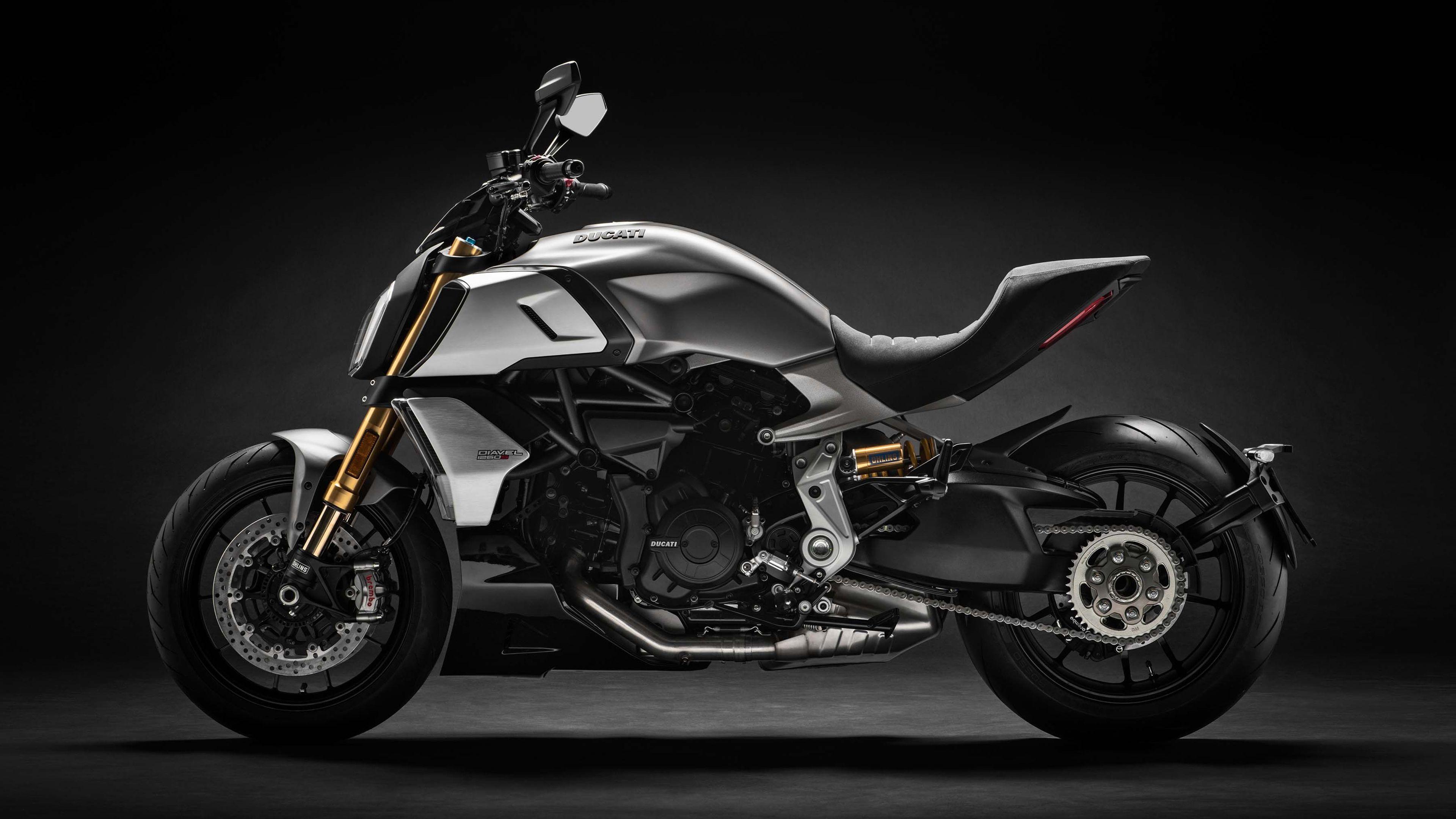 3840x2160 Ducati Diavel 1260S Wallpaper