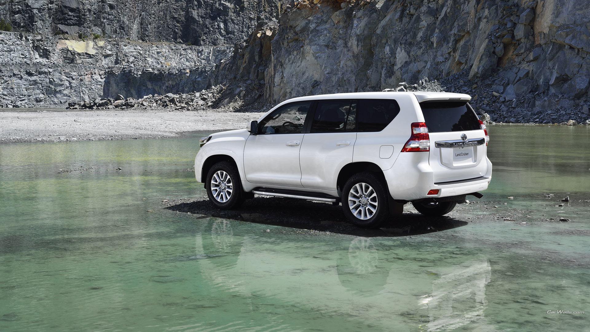 1920x1080 Toyota Land Cruiser wallpaper HD for desktop background