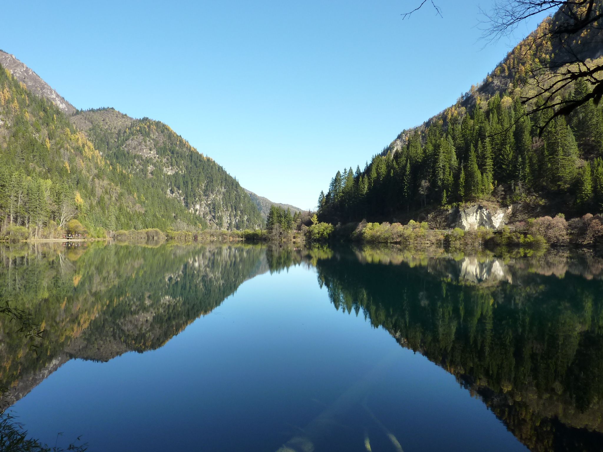 2048x1536 Jiuzhaigou Valley (九寨沟), Sichuan. beam me up, biscotti!