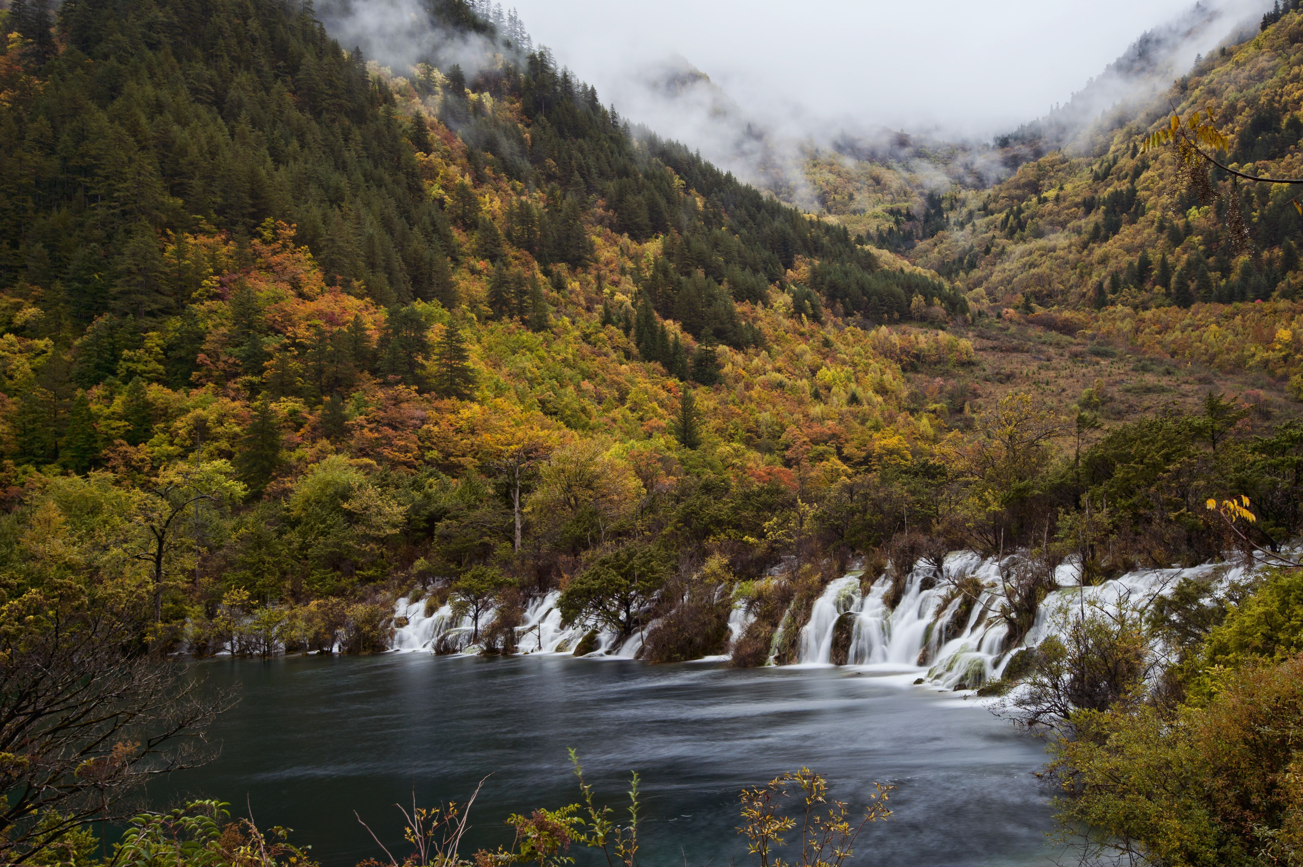 4256x2832 jiuzhaigou valley sleeping dragon falls
