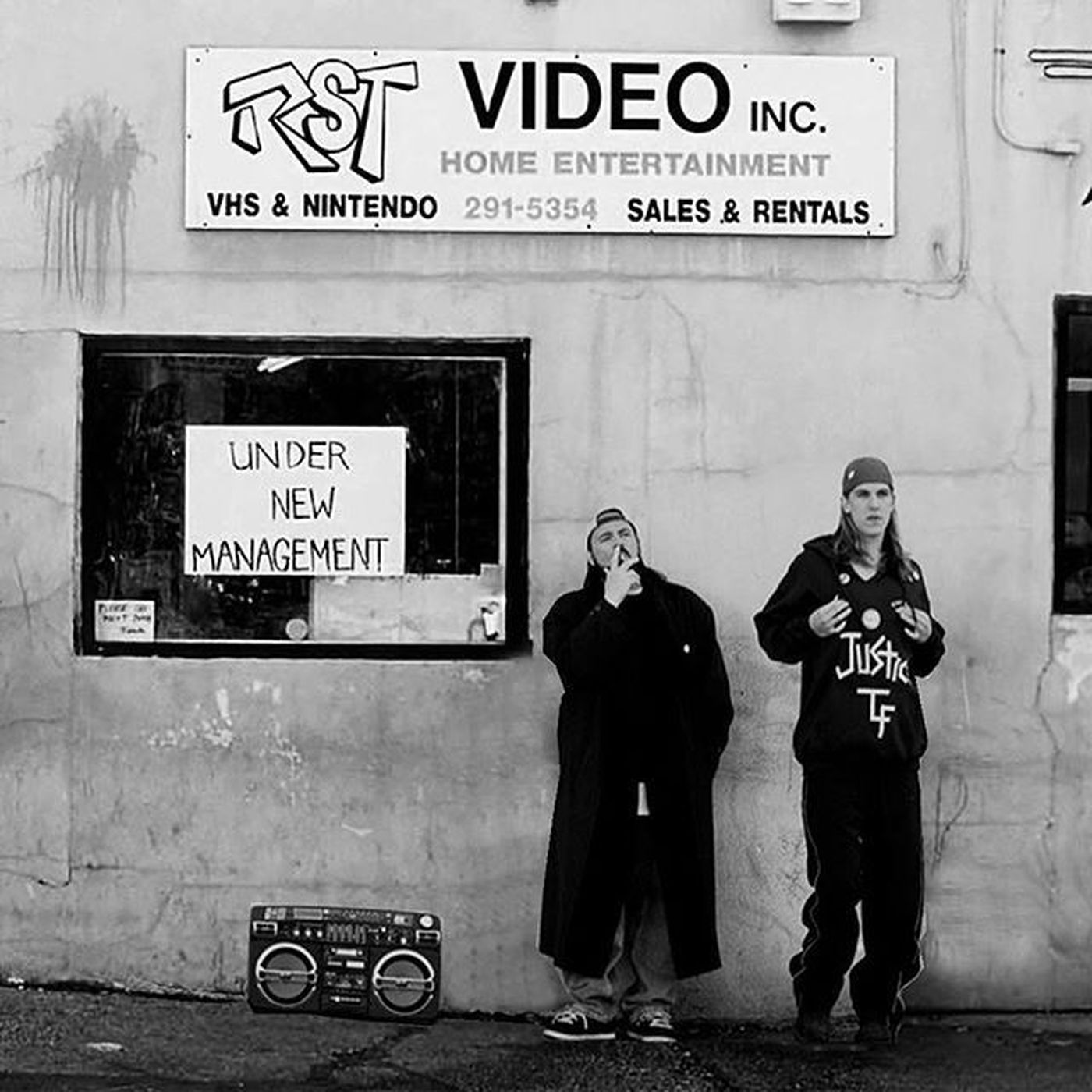 1400x1400 Corn Nation Movie Night: Clerks