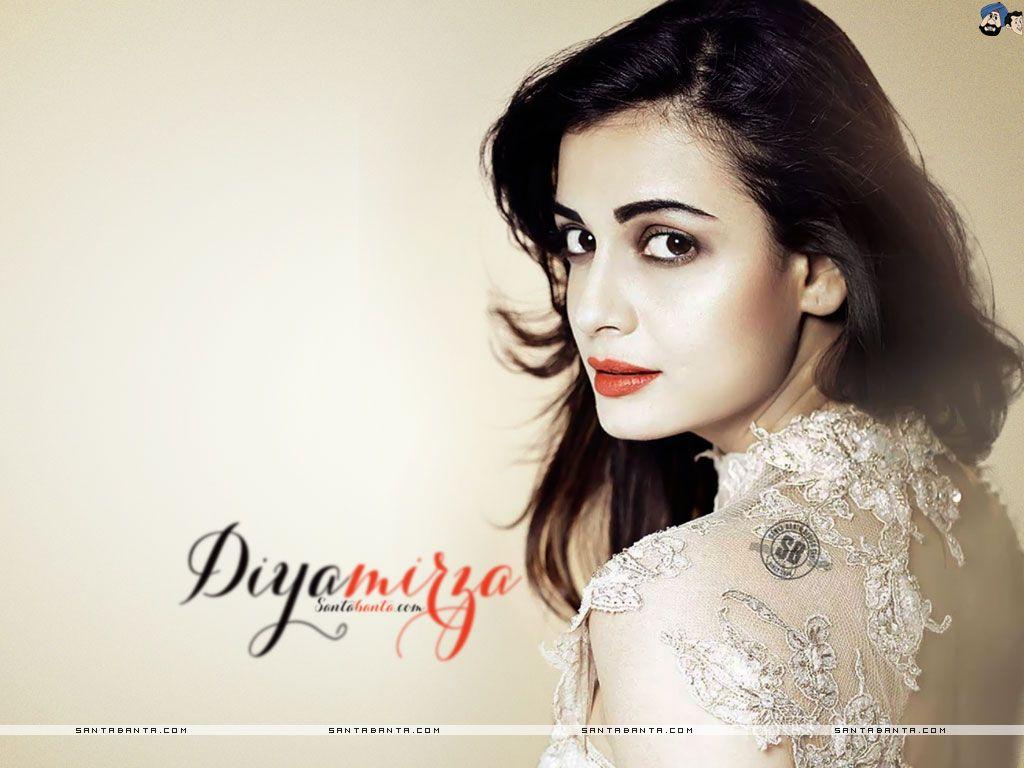 1024x768 Các nữ anh hùng và nữ diễn viên Bollywood nóng bỏng Hình nền HD I Người mẫu Ấn Độ
