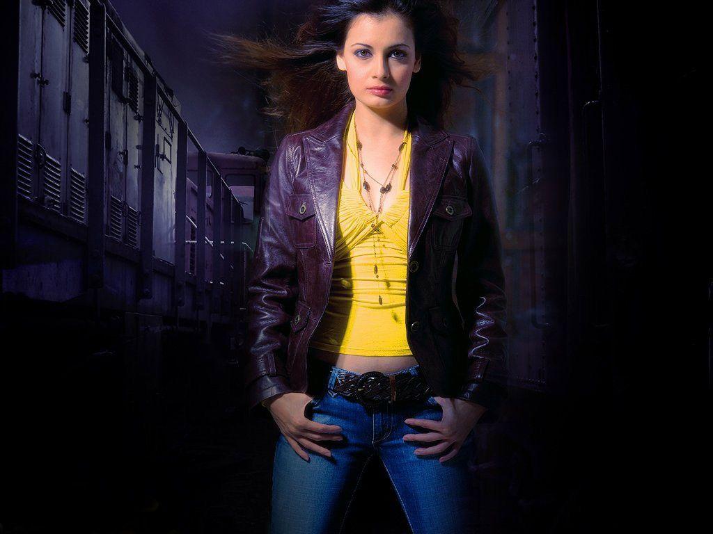 1024x768 Diya Mirza Hình nền ở định dạng jpg để tải xuống miễn phí