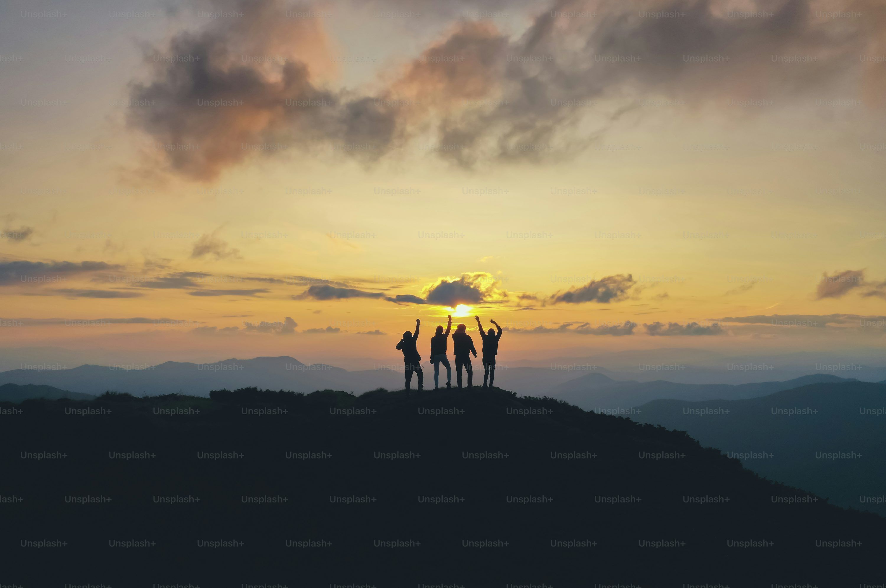 3000x1994 Friends Sunset Picture. Download Free Image