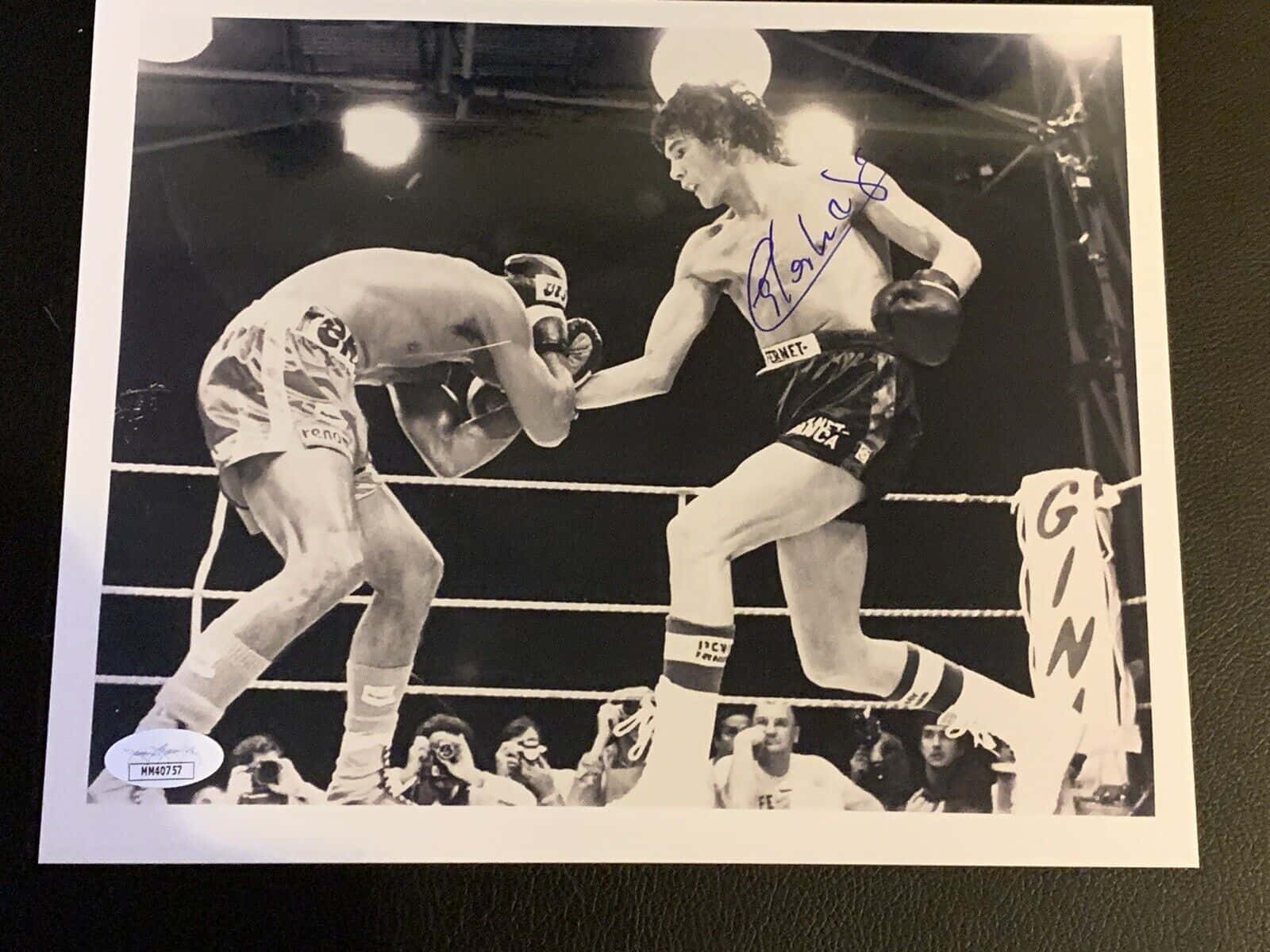 1600x1200 Download Uppercut Of Carlos Monzon Wallpaper