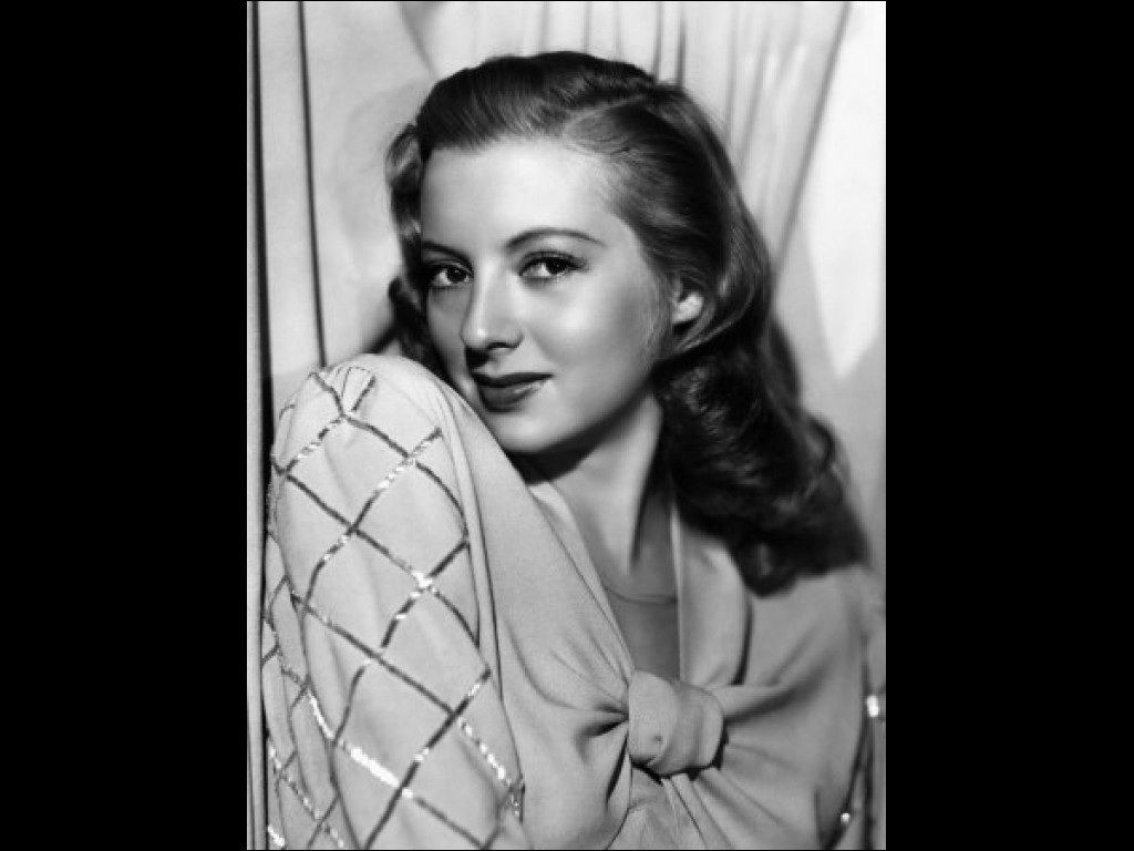 1024x768 DANGEROUS BLONDES 1943. Vienna's Classic Hollywood