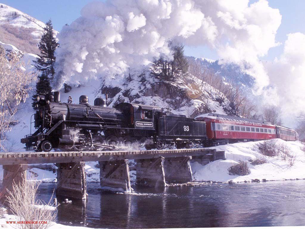 1024x768 Steam Train Wallpaper