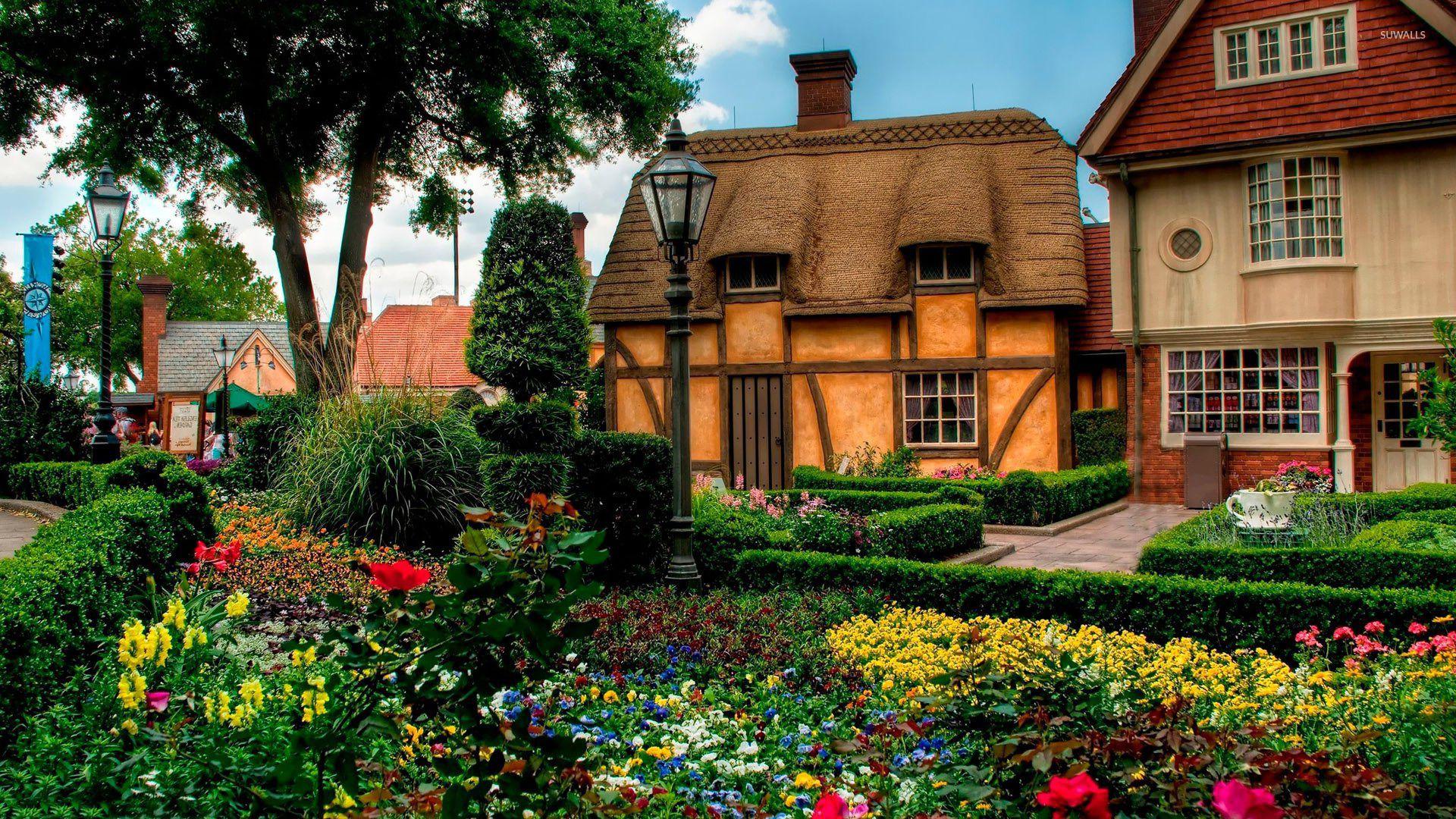 1920x1080 Khu vườn đầy màu sắc phía sau hình nền ngôi nhà cũ - Hình nền thế giới