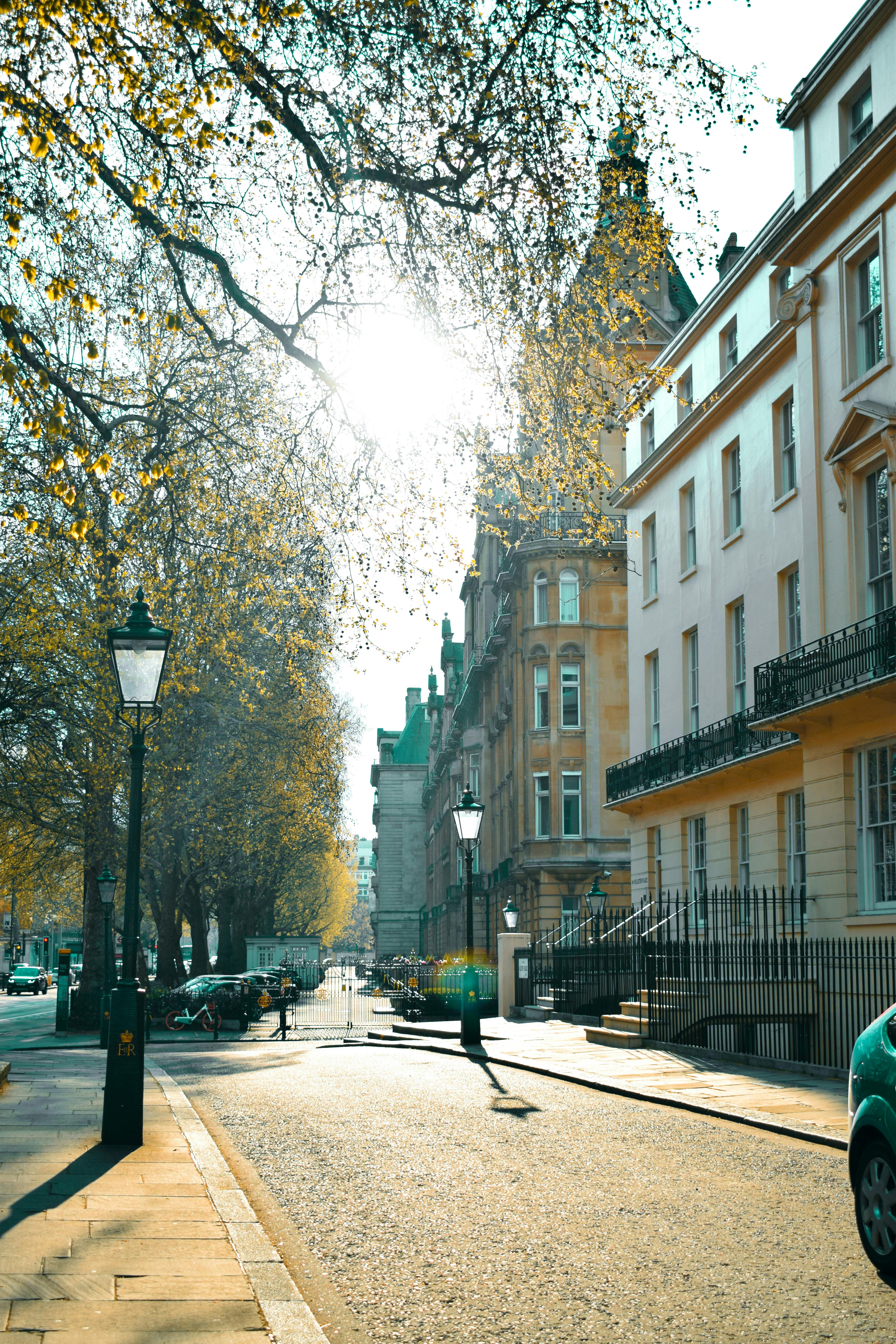 4000x6000 London Street Wallpaper, HD Background
