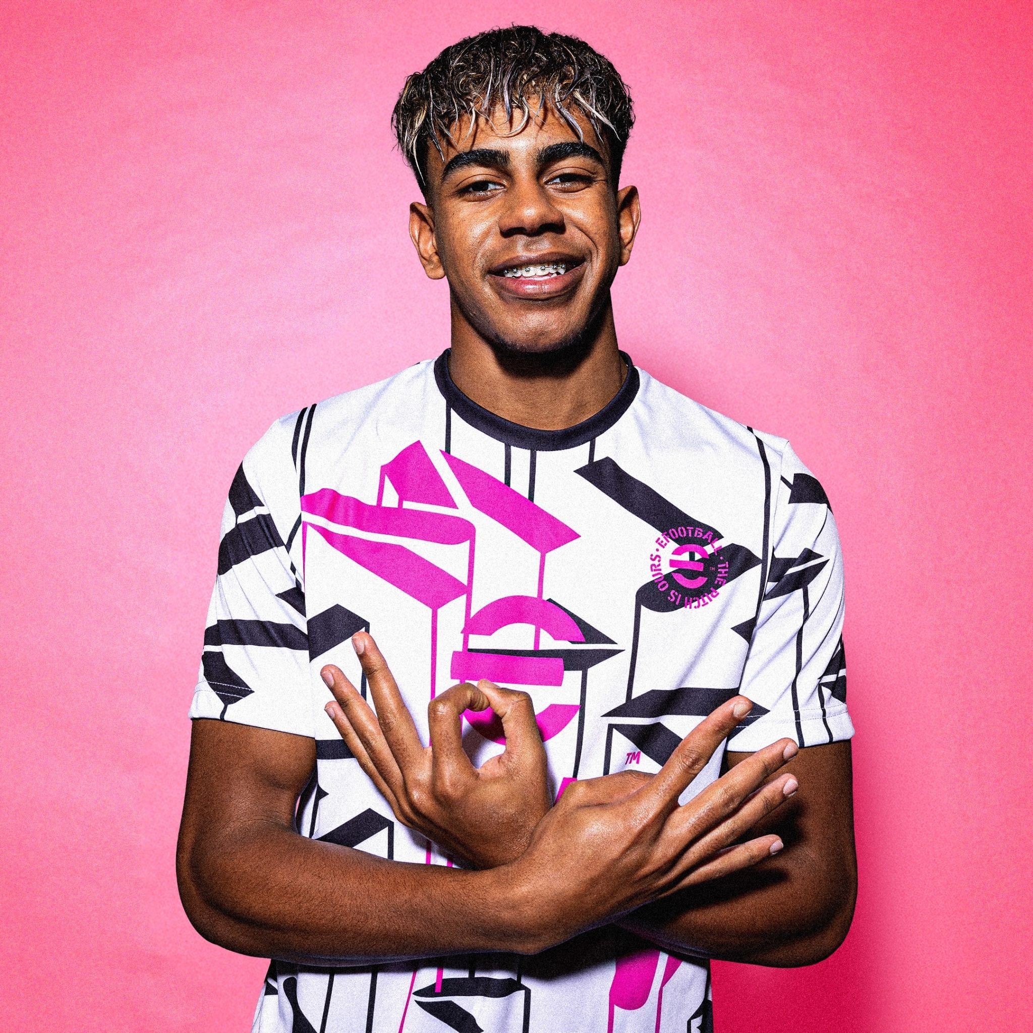 2048x2048 Lamine Yamal Wallpaper 4K, eFootball Pink background