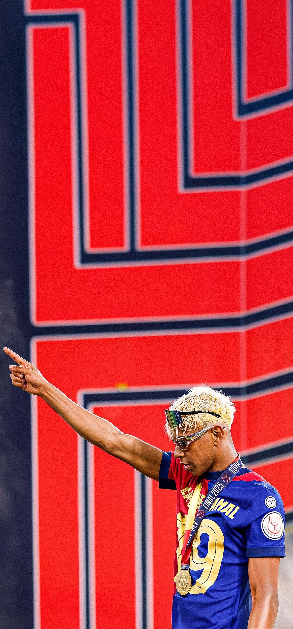 1179x2526 FC Barcelona Wallpaper 4k iPhone