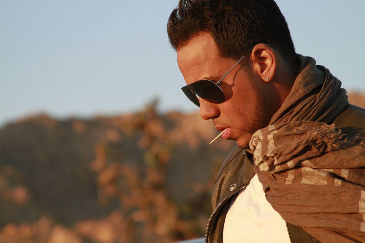 1200x800 Romeo Santos